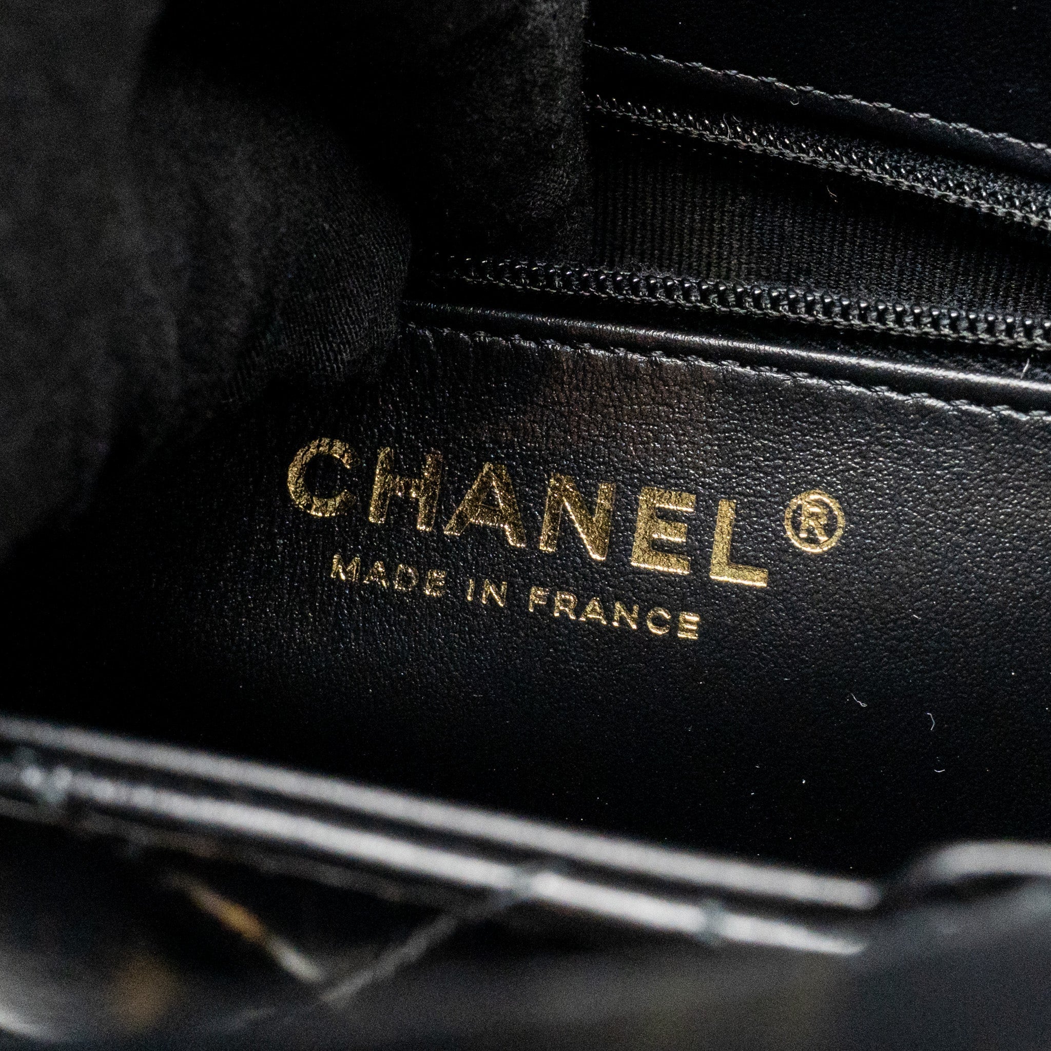 chanel-mini-kelly-shopping-tote-bag-calfskin-black-ghw-microchip-3
