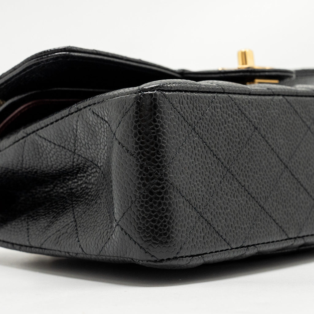 chanel-small-classic-double-flap-bag-caviar-black-ghw-microchip-copy