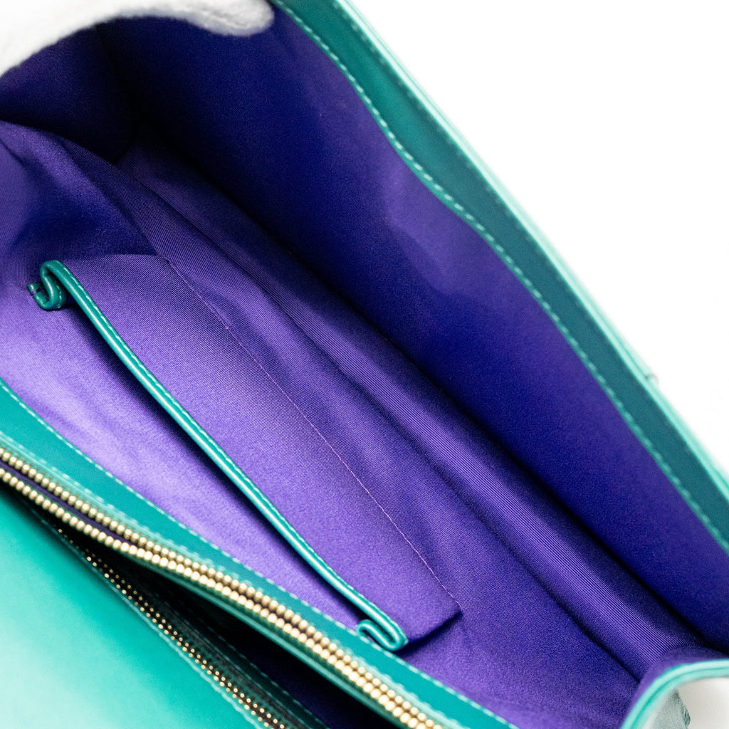 bvlgari-serpenti-forever-shoulder-bag-calfskin-green-lghw-2