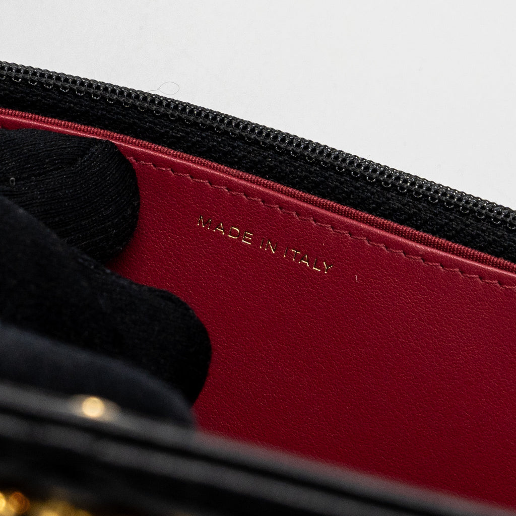 chanel-19-wallet-on-chain-lambskin-black-multicolor-hardware