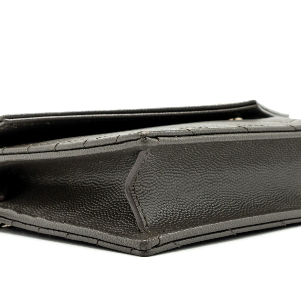 saint-laurent-ysl-envelop-chain-bag-calfskin-grey-shw