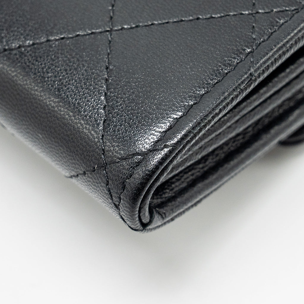 chanel-quilted-pearl-long-wallet-on-chain-goatskin-black-ghw