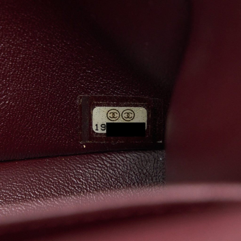 chanel-classic-jumbo-double-flap-bag-lambskin-black-shw