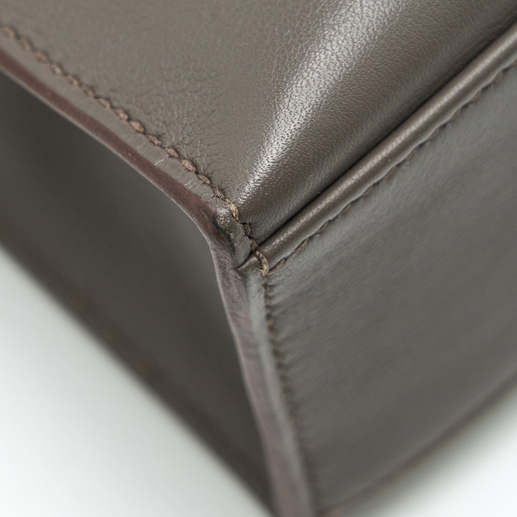 hermes-kelly-pochette-swift-8f-gris-etain-ghw-stamp-square-p