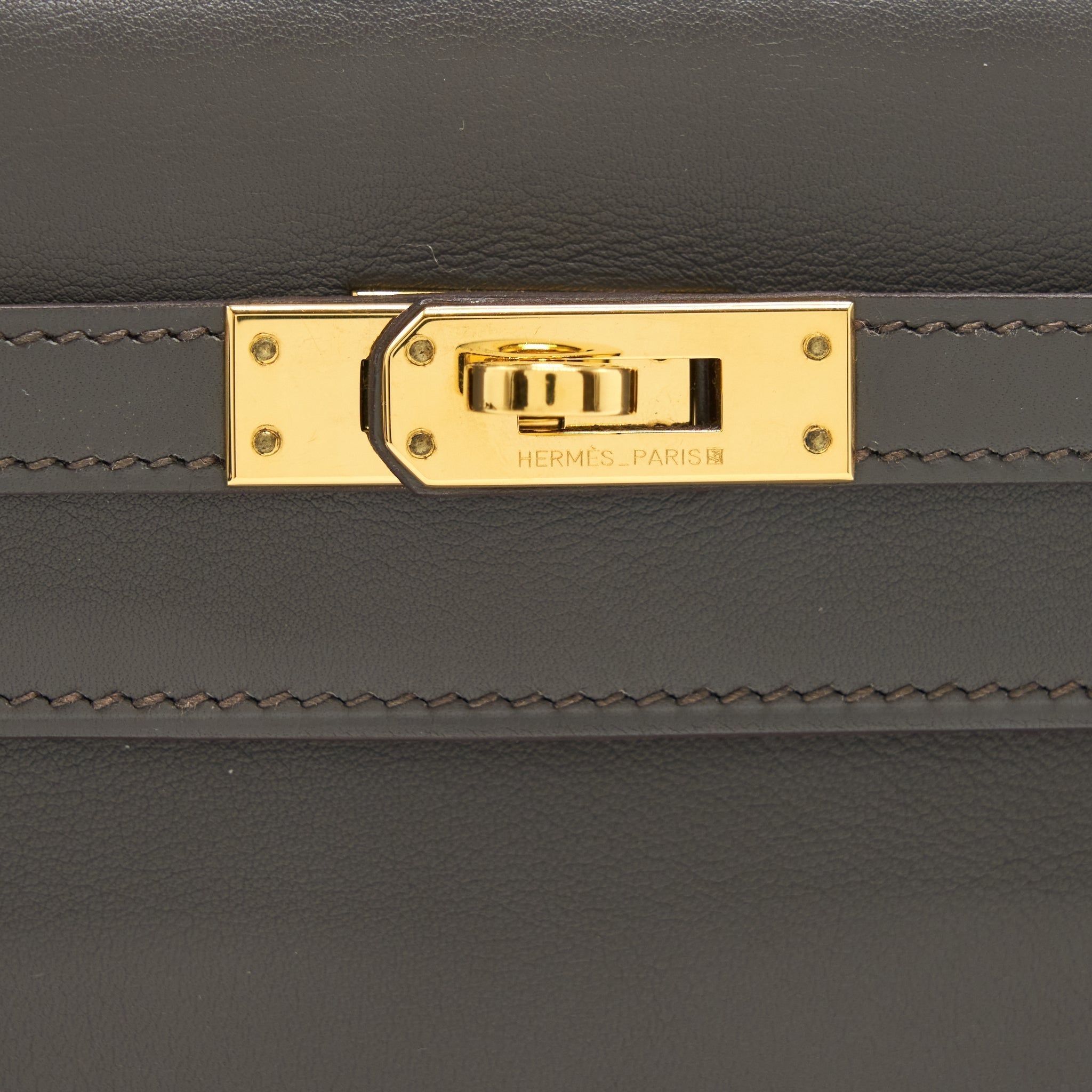 hermes-kelly-pochette-swift-8f-gris-etain-ghw-stamp-square-p