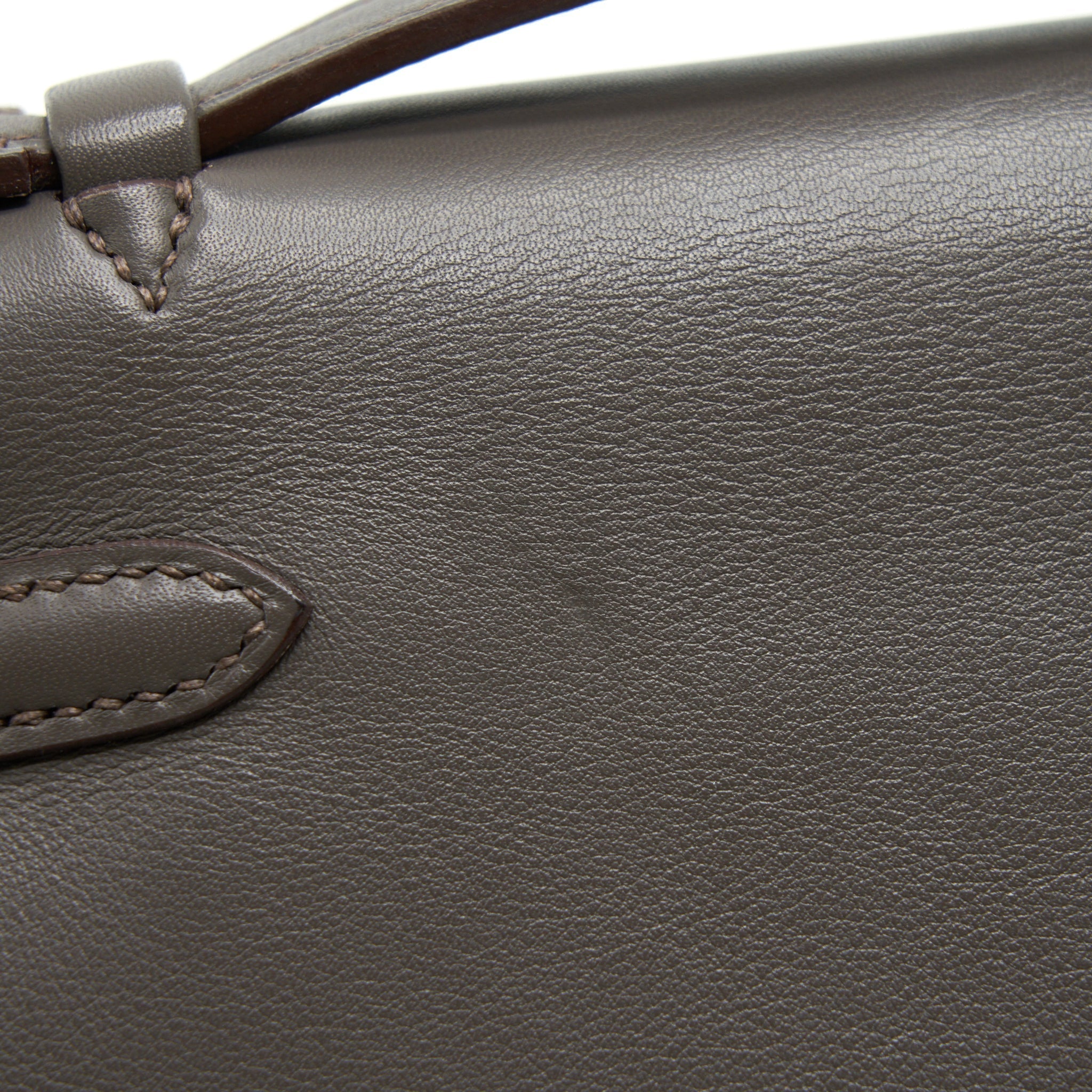 hermes-kelly-pochette-swift-8f-gris-etain-ghw-stamp-square-p
