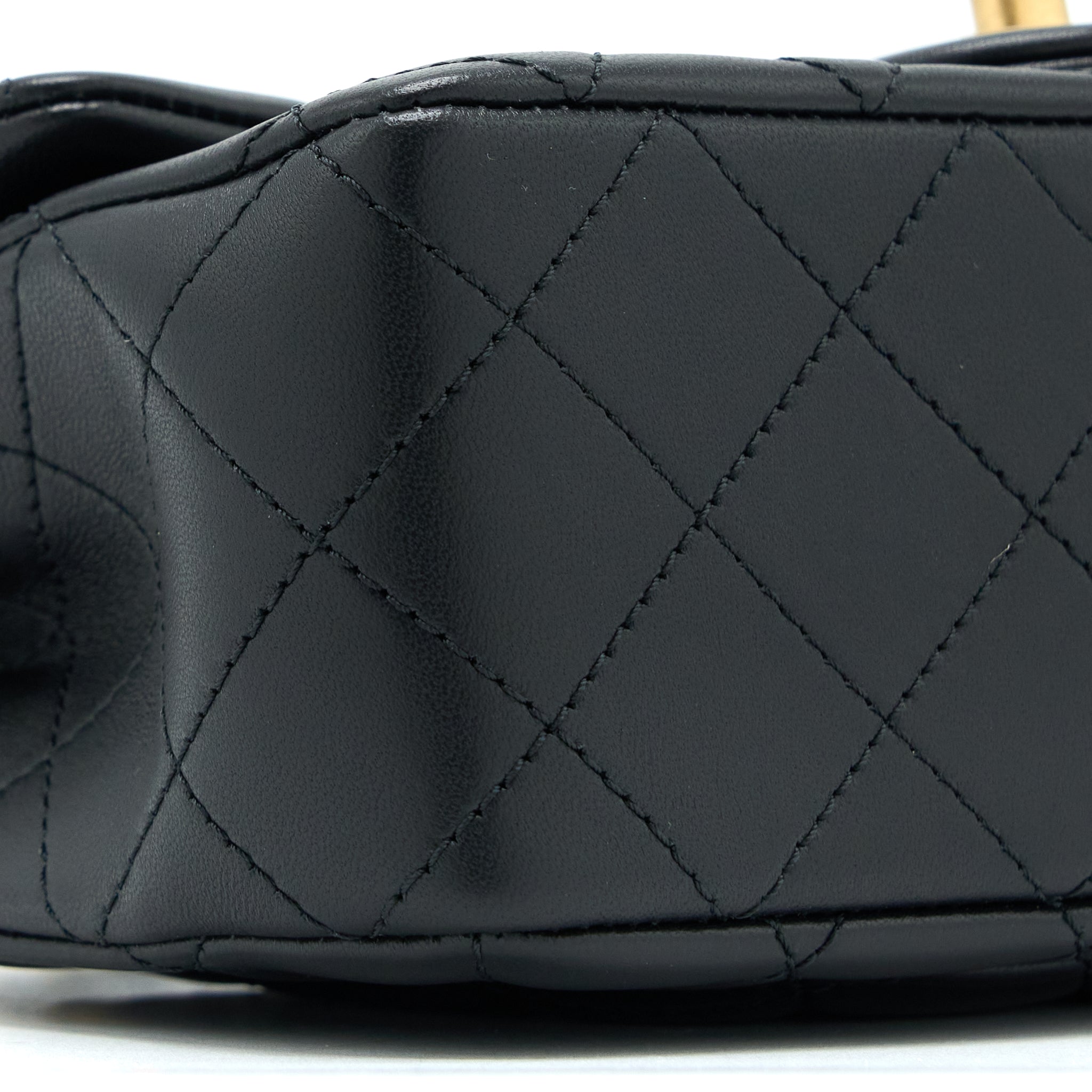 chanel-23c-pearl-crush-mini-rectangular-flap-bag-lambskin-black-ghw-microchip