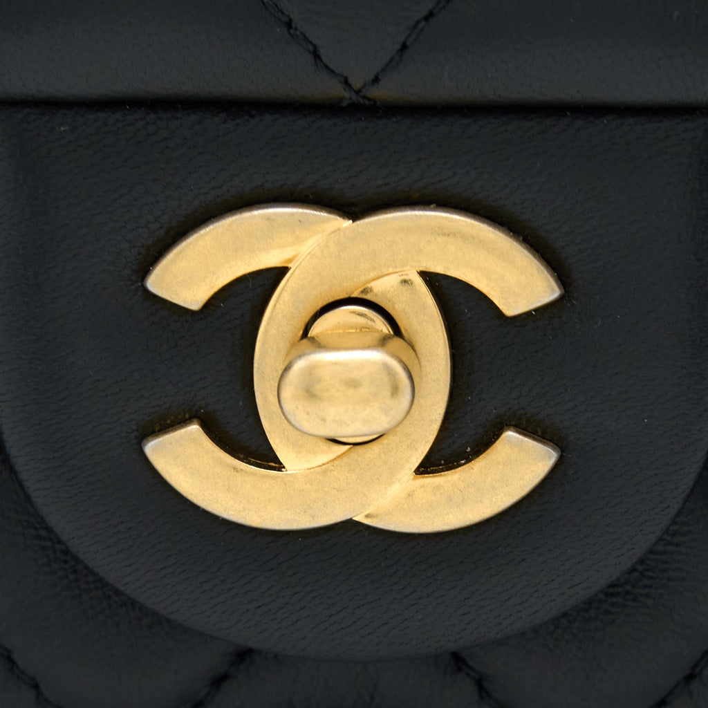 chanel-pearl-crush-mini-rectangular-flap-bag-lambskin-black-brushed-ghw