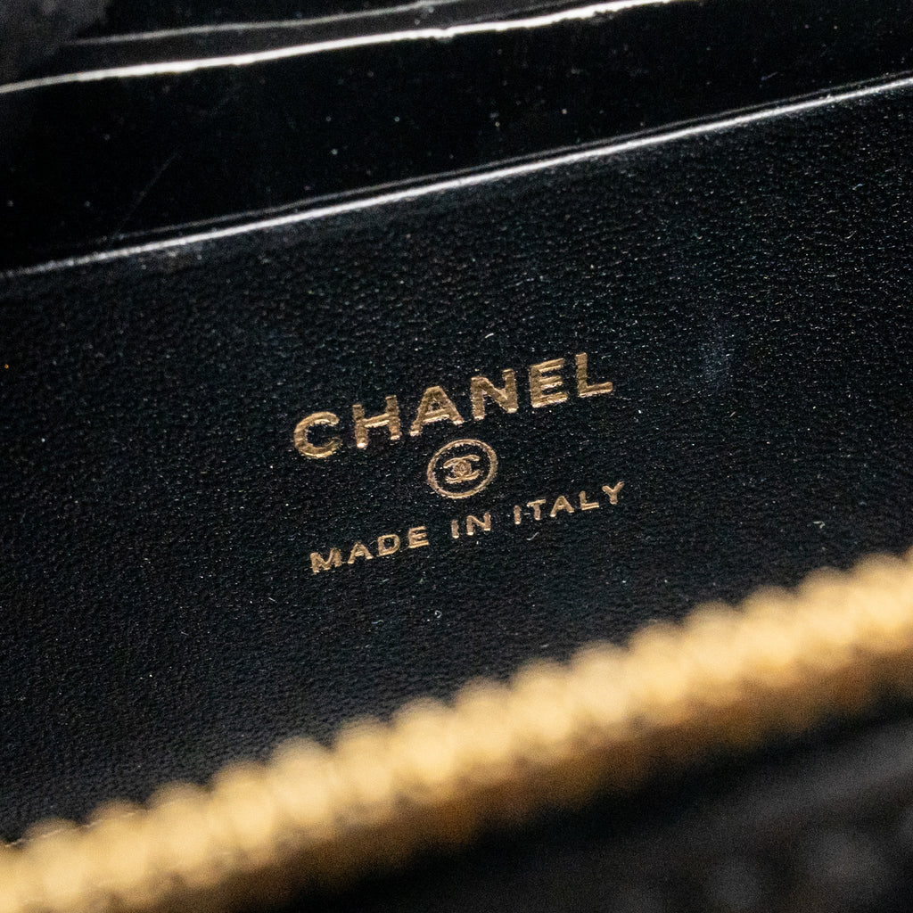 chanel-long-vanity-with-coco-charm-chain-lambskin-black-ghw-microchip