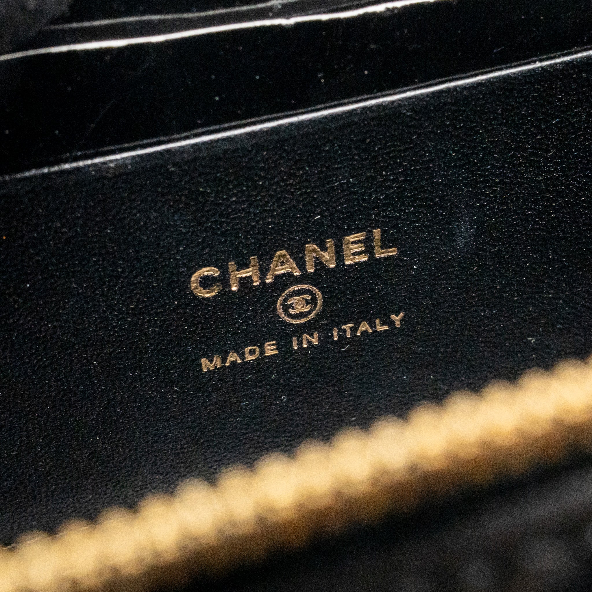 chanel-long-vanity-with-coco-charm-chain-lambskin-black-ghw-microchip