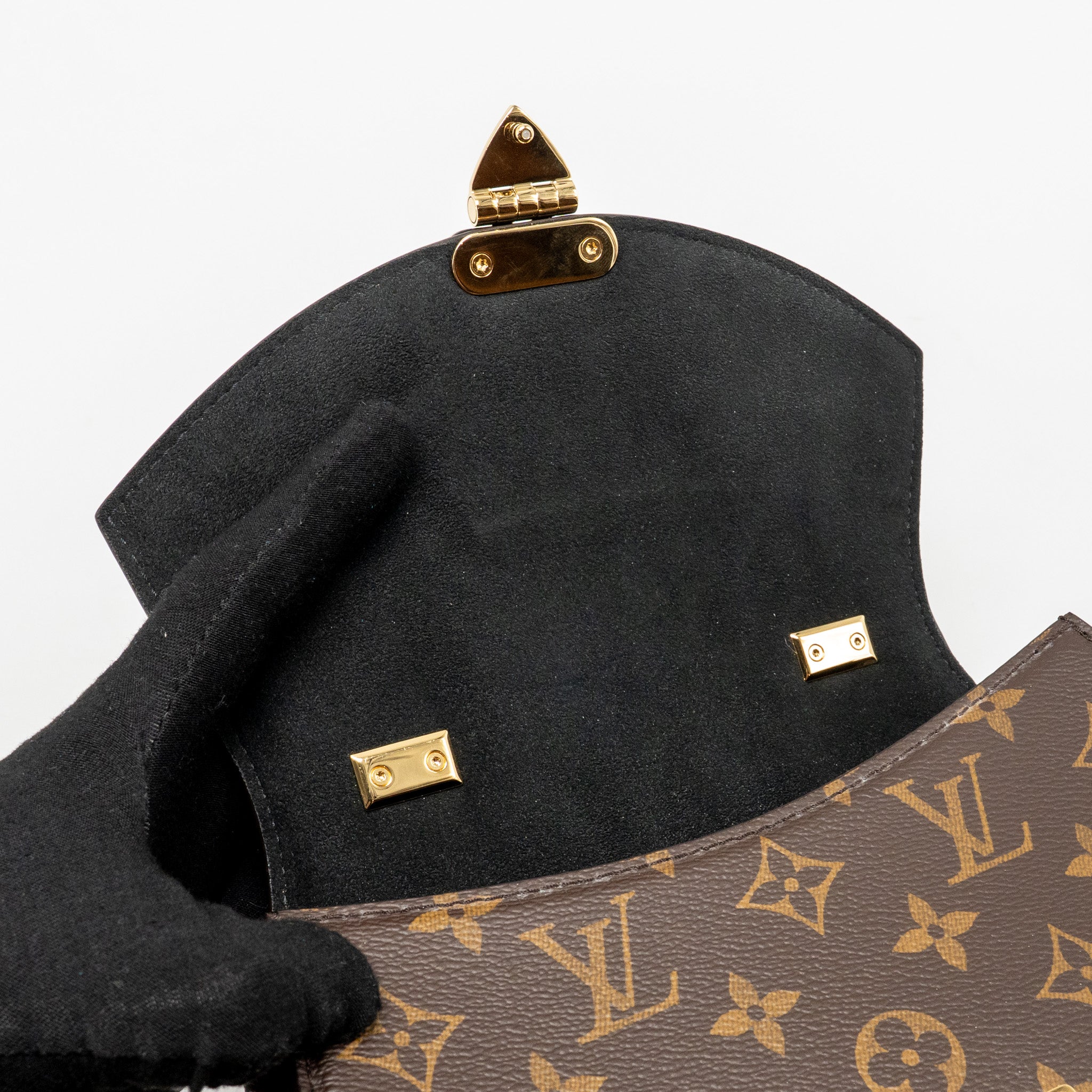louis-vuitton-tilsitt-monogram-reverse-canvas-ghw