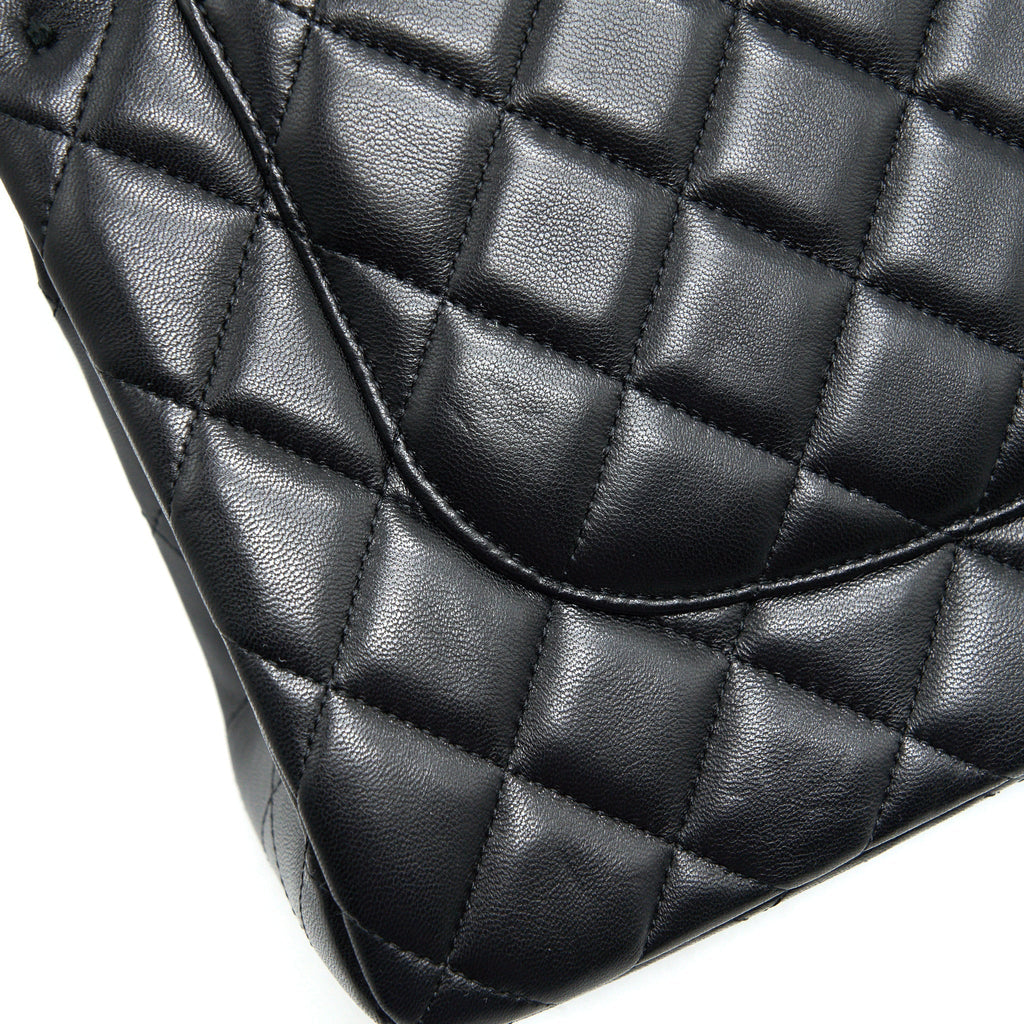 chanel-jumbo-classic-double-flap-bag-lambskin-black-ghw