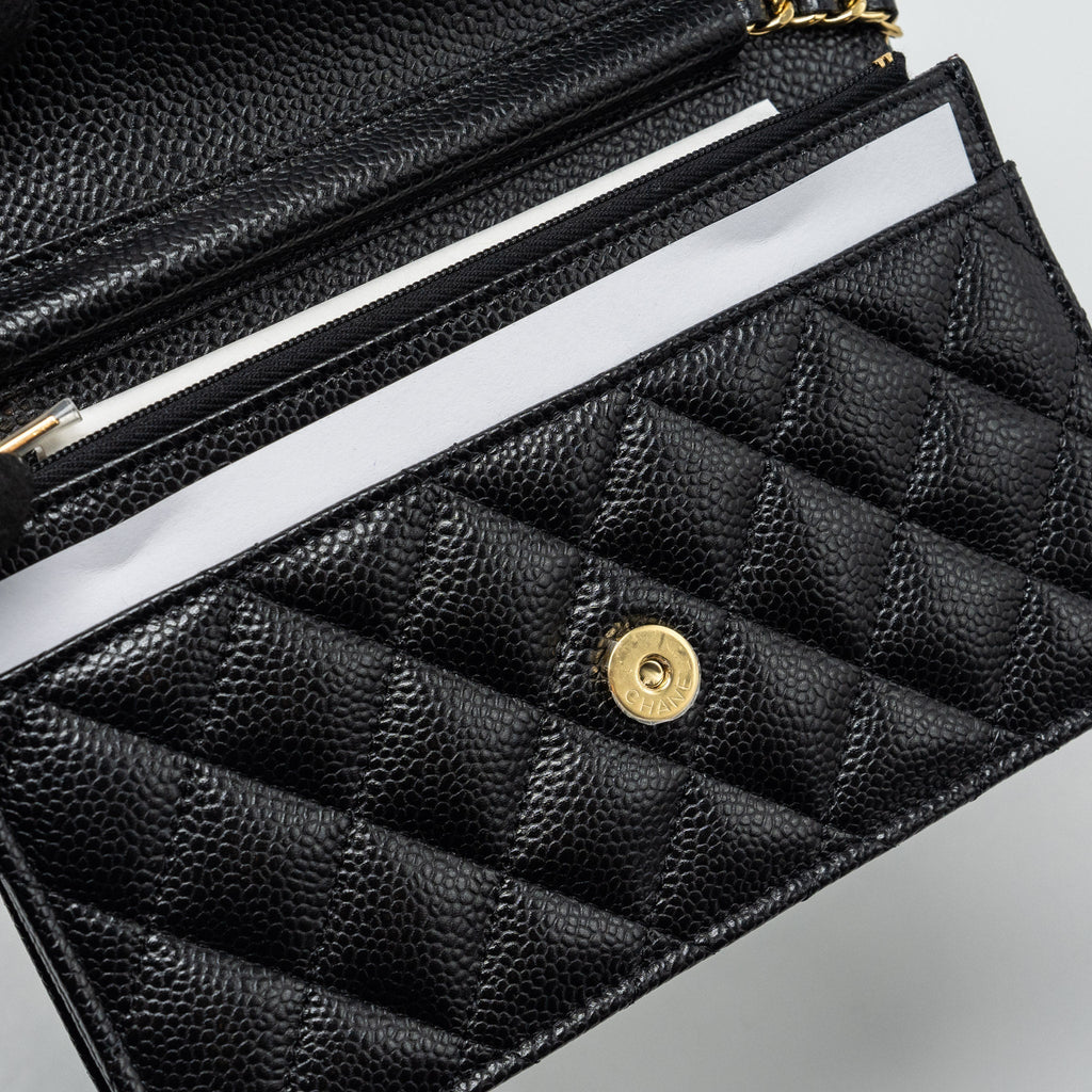 chanel-classic-wallet-on-chain-caviar-black-ghw-microchip-21