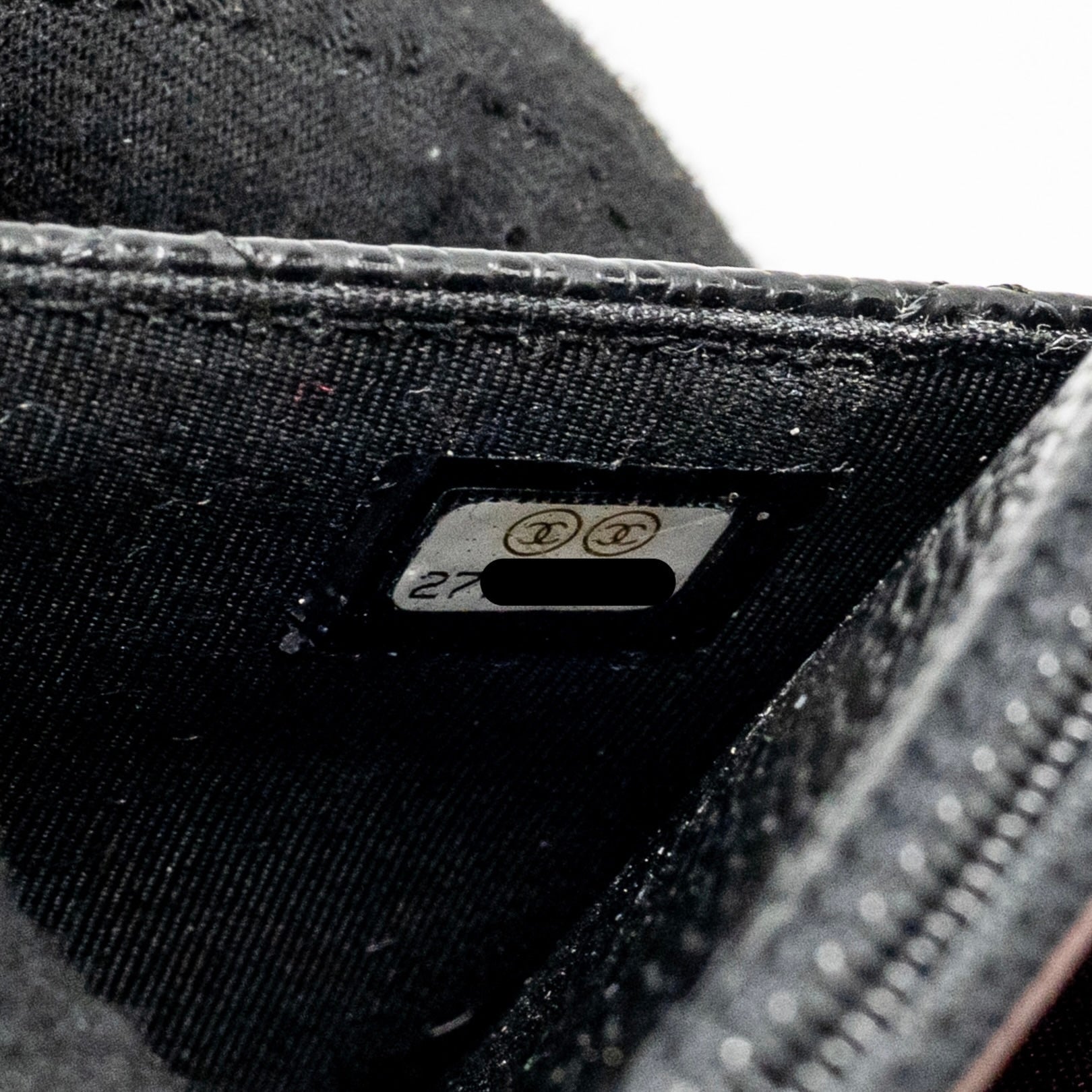 chanel-classic-wallet-on-chain-caviar-black-ghw-24