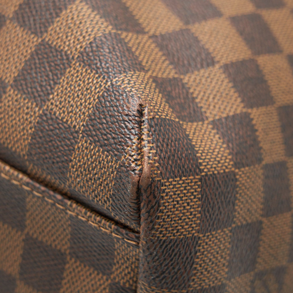 louis-vuitton-damier-ebene-luggag-bag