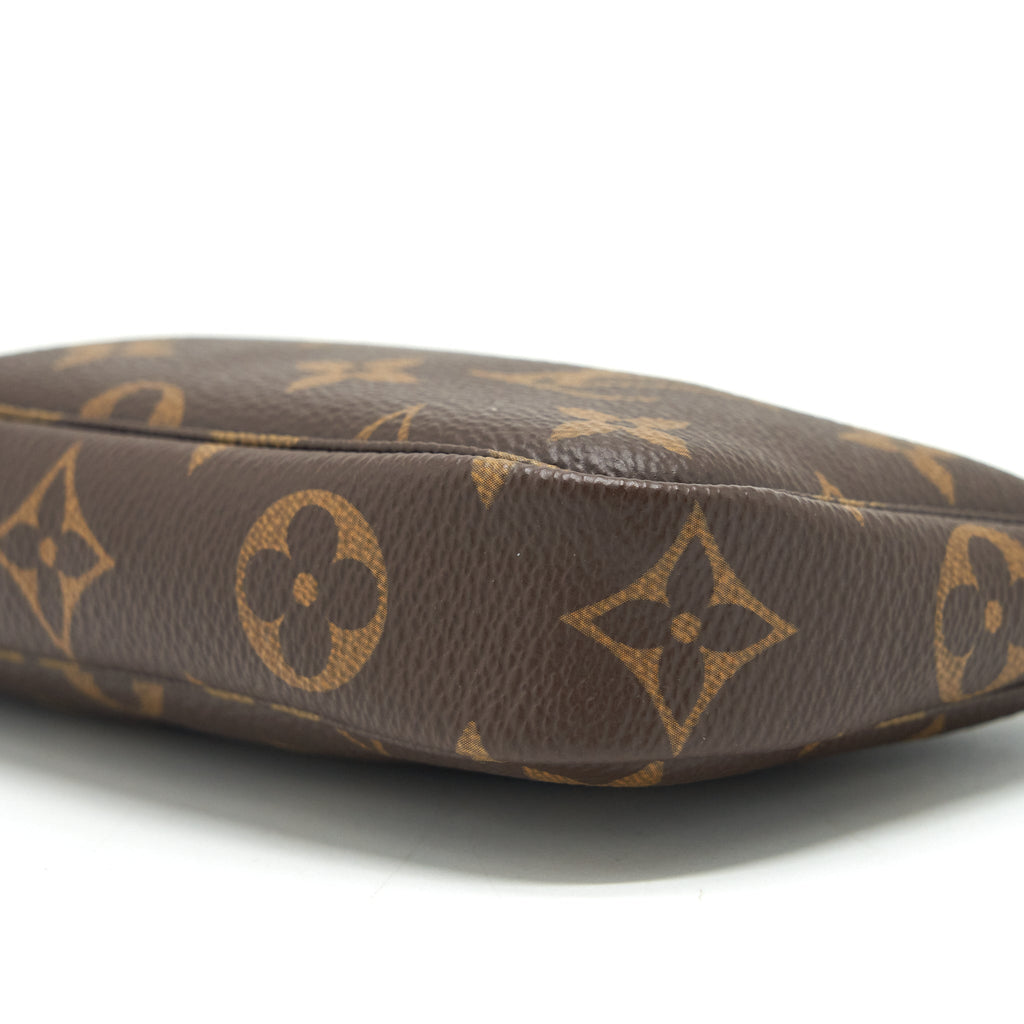 louis-vuitton-mini-pochette-accessories-year-2020-monogram-canvas