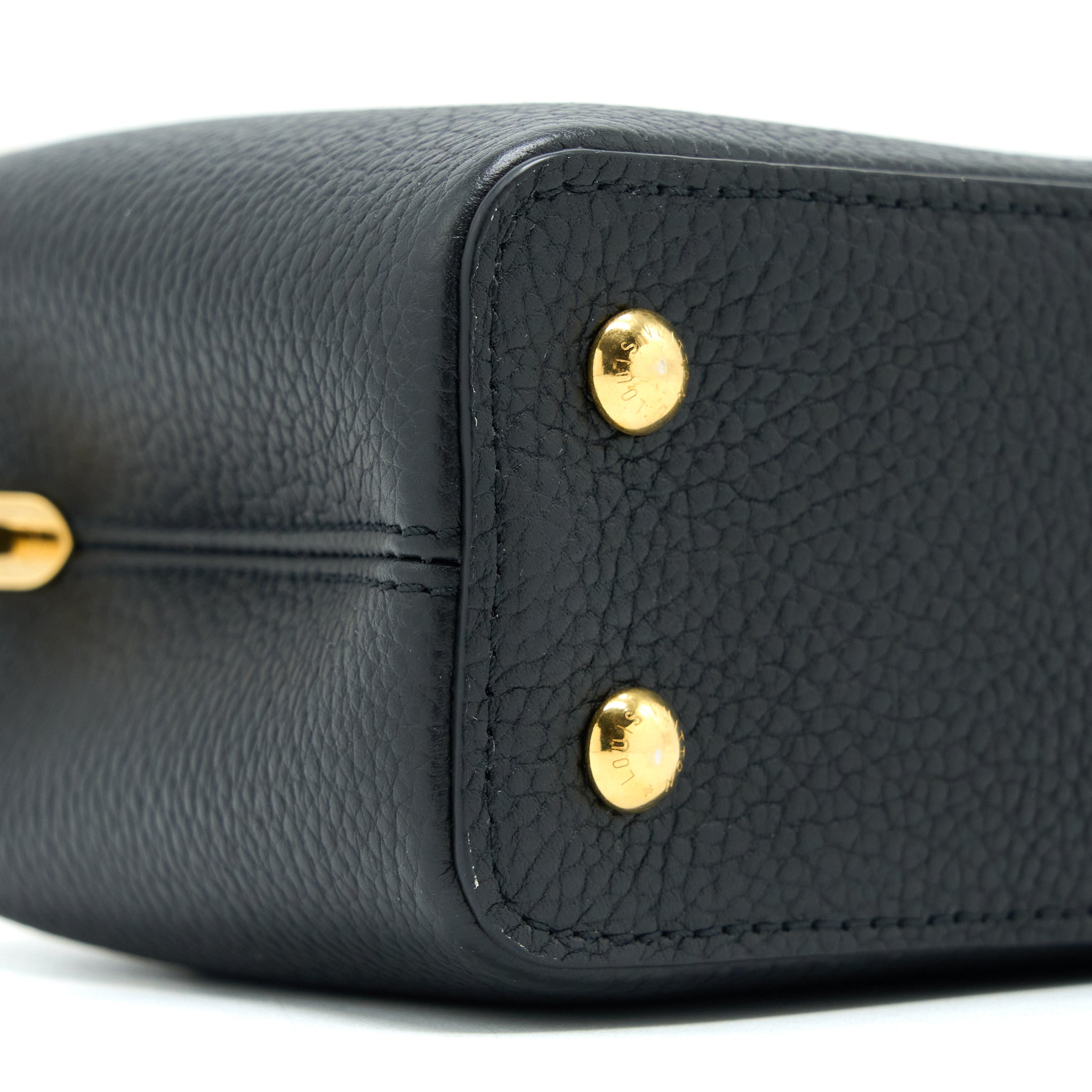 louis-vuitton-capucines-mini-taurillon-black-limited-edition-ghw-new-version