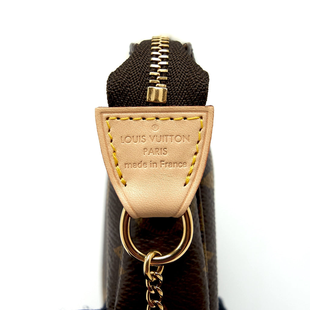 louis-vuitton-mini-pochette-accessories-year-2020-monogram-canvas