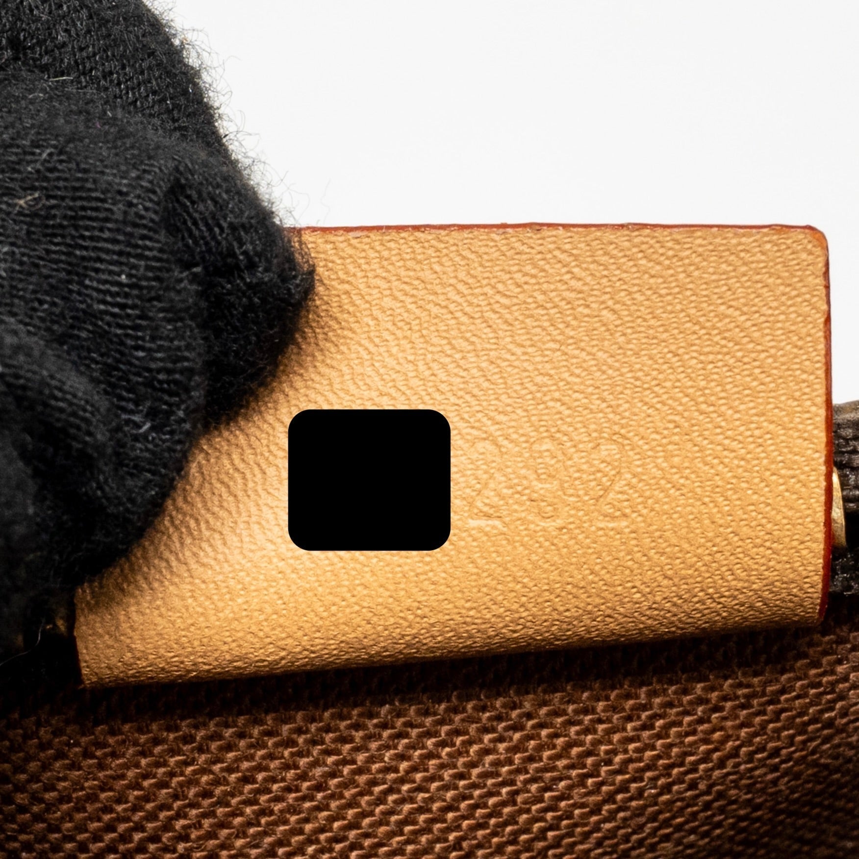 louis-vuitton-nano-speedy-monogram-canvas-ghw-12