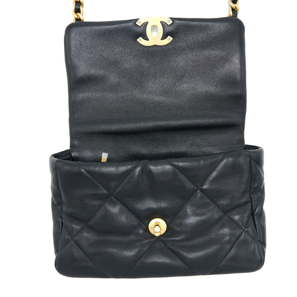 chanel-small-19-bag-lambskin-black-multicolour-hardware