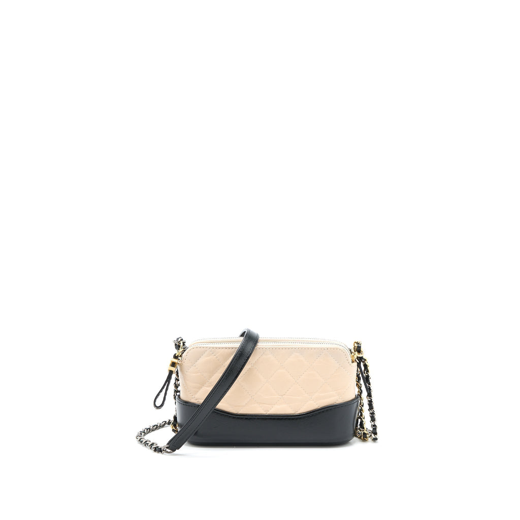 chanel-gabrielle-double-zip-wallet-on-chain-aged-calfskin-black-beige-multicoloured-hardware