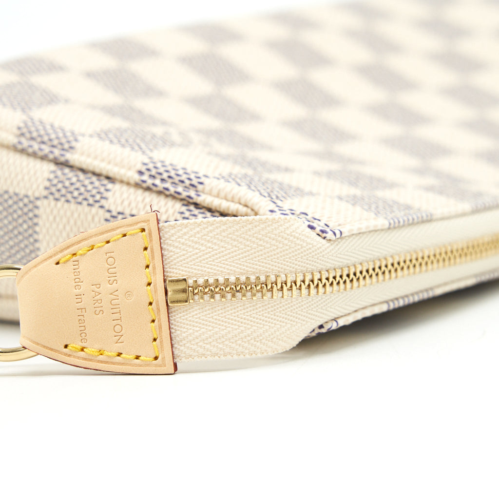 louis-vuitton-pochette-accessories-damier-azur-year-2022