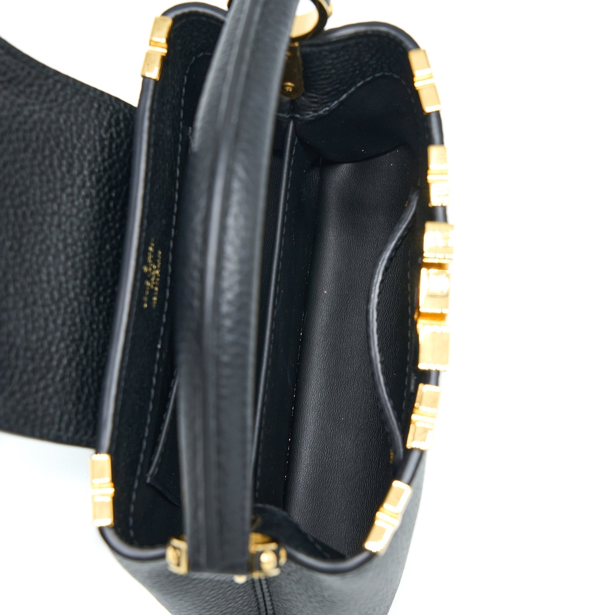louis-vuitton-capucines-mini-taurillon-black-limited-edition-ghw-new-version