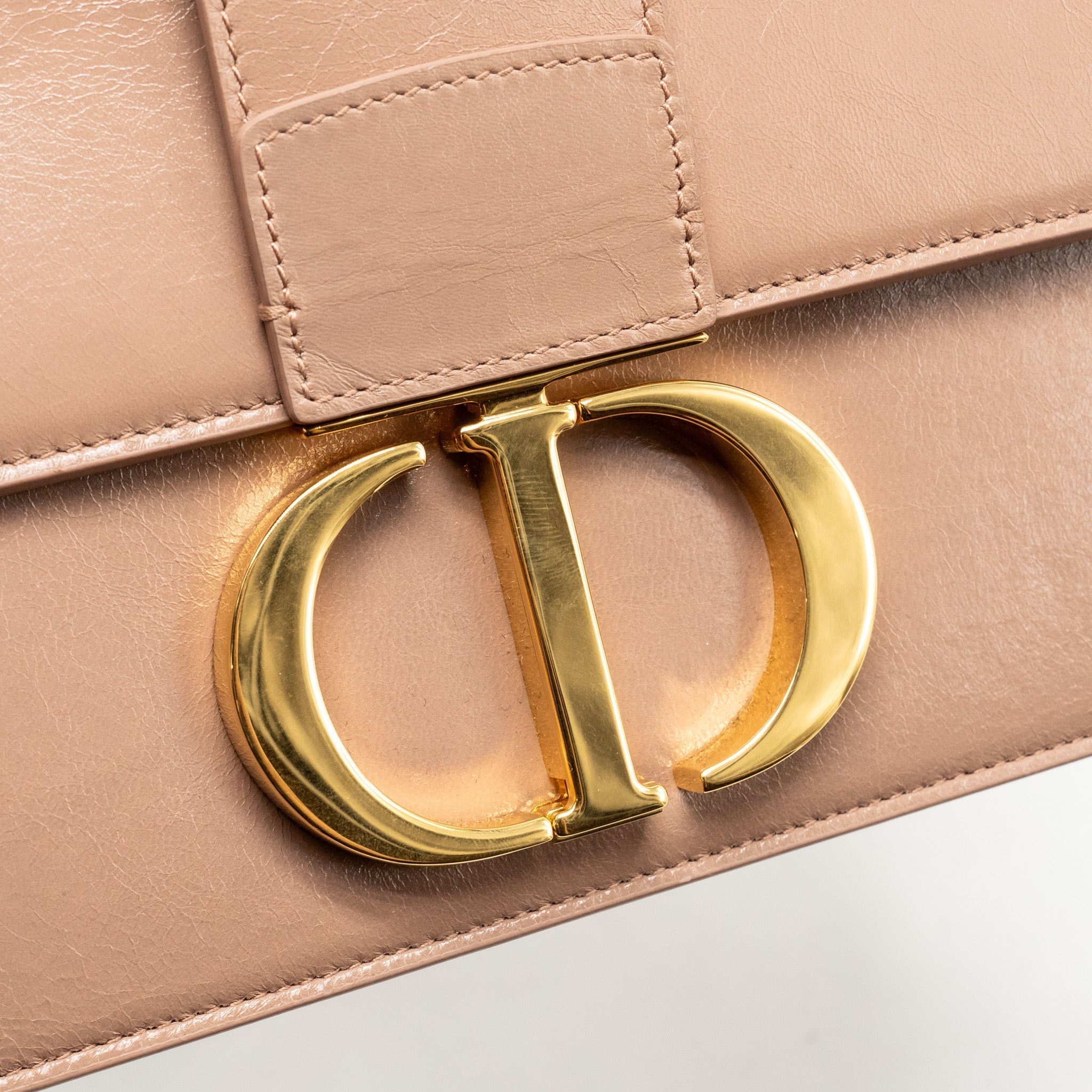 dior-30-montaigne-bag-calfskin-dark-beige-ghw