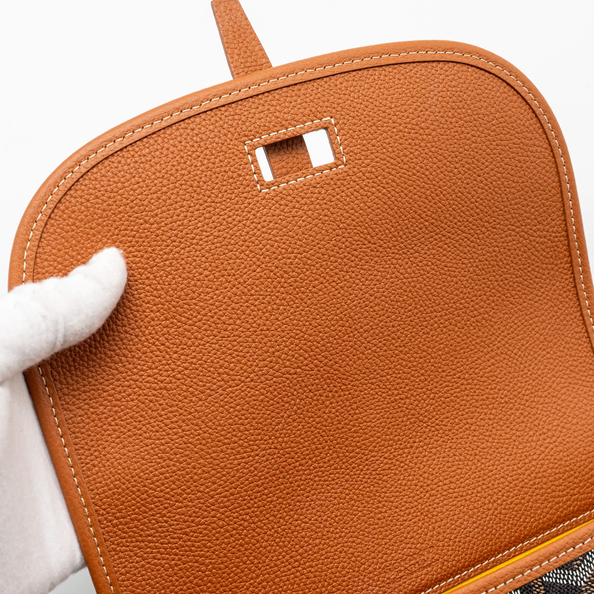 goyard-belvedere-pm-messenger-bag-goyardline-canvas-calfskin-black-tan-shw