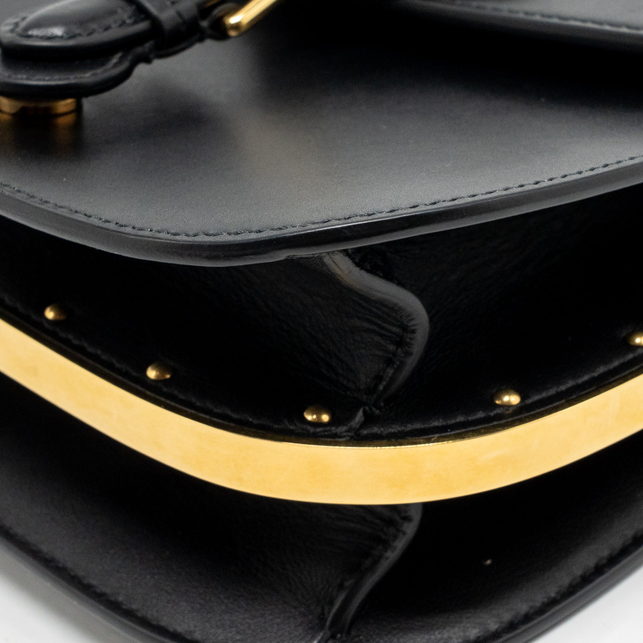 dior-meduim-dior-bobby-bag-calfskin-black-ghw