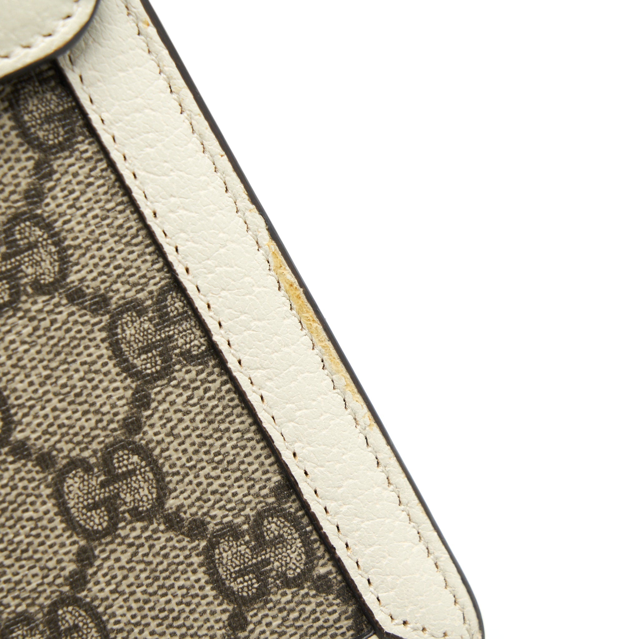gucci-queen-margrate-top-handle-bag-gg-supreme-coated-canvas