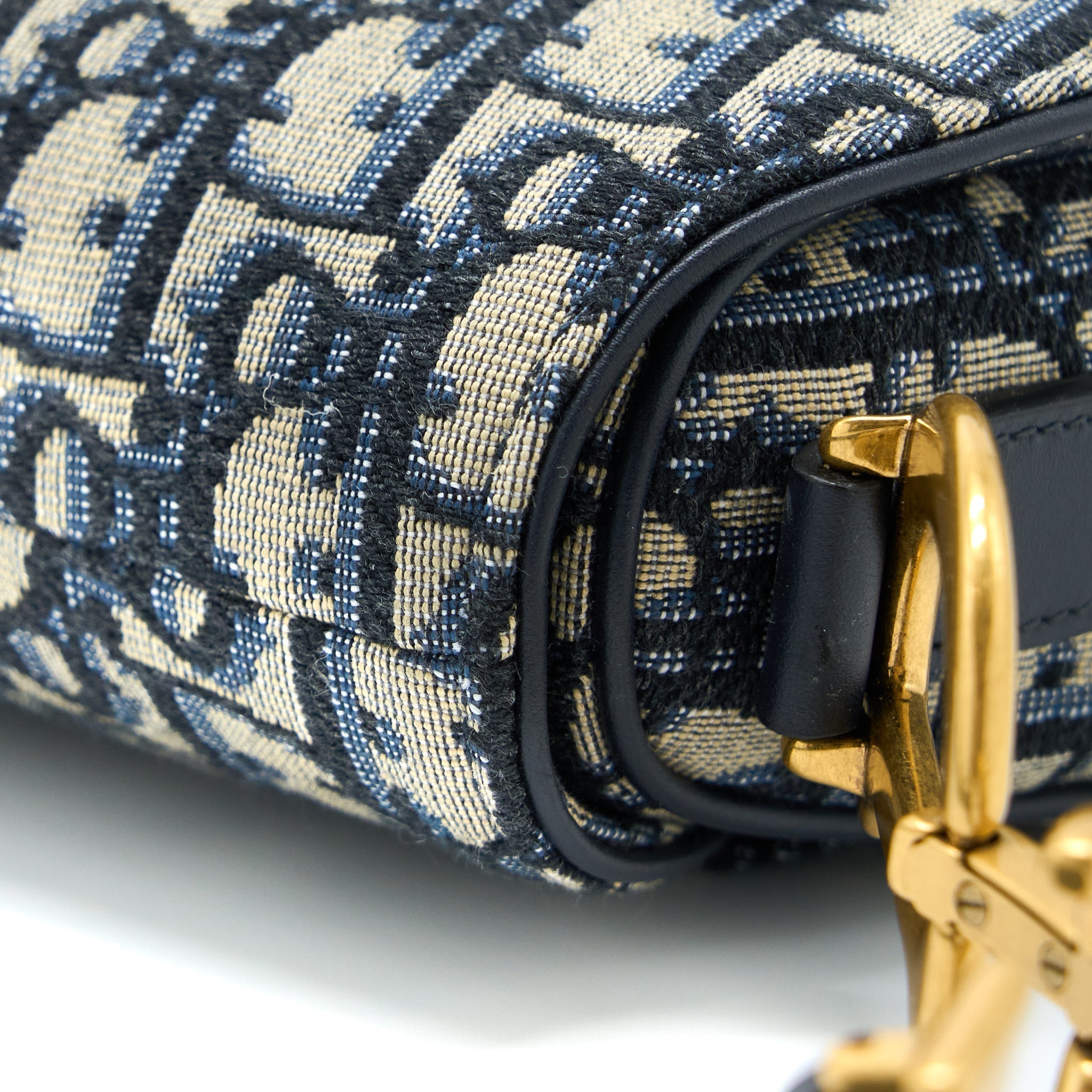 dior-medium-dior-saddle-bag-blue-dior-oblique-jacquard-ghw