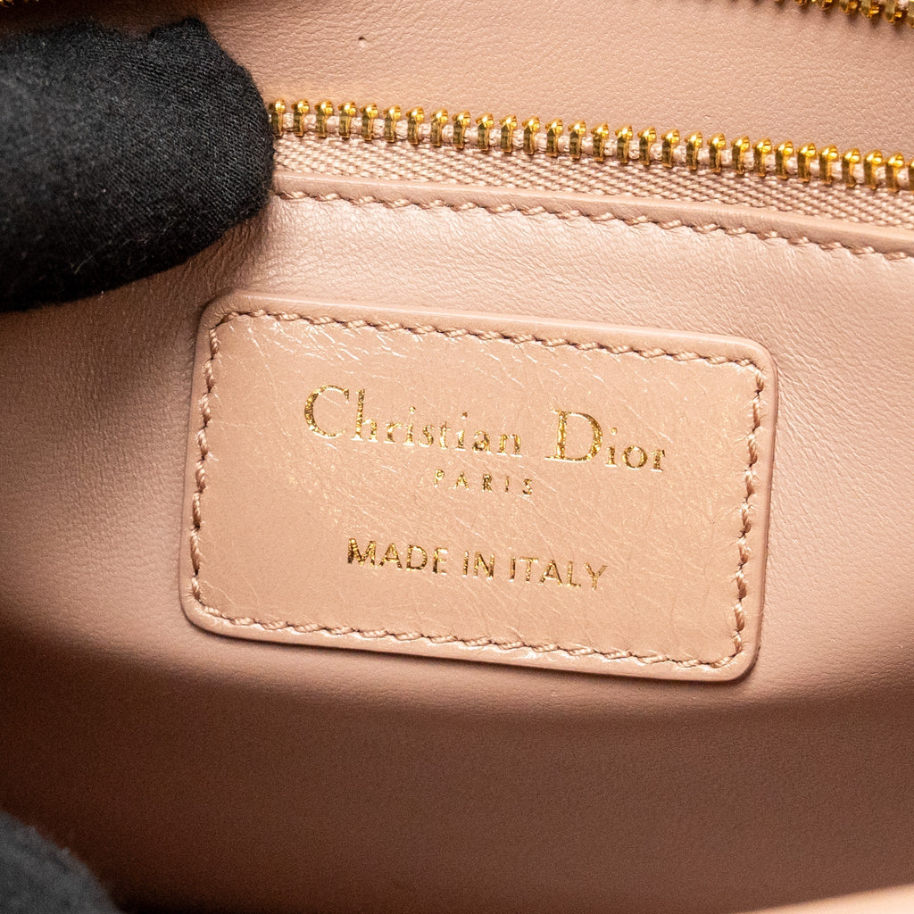 dior-30-montaigne-bag-calfskin-dark-beige-ghw