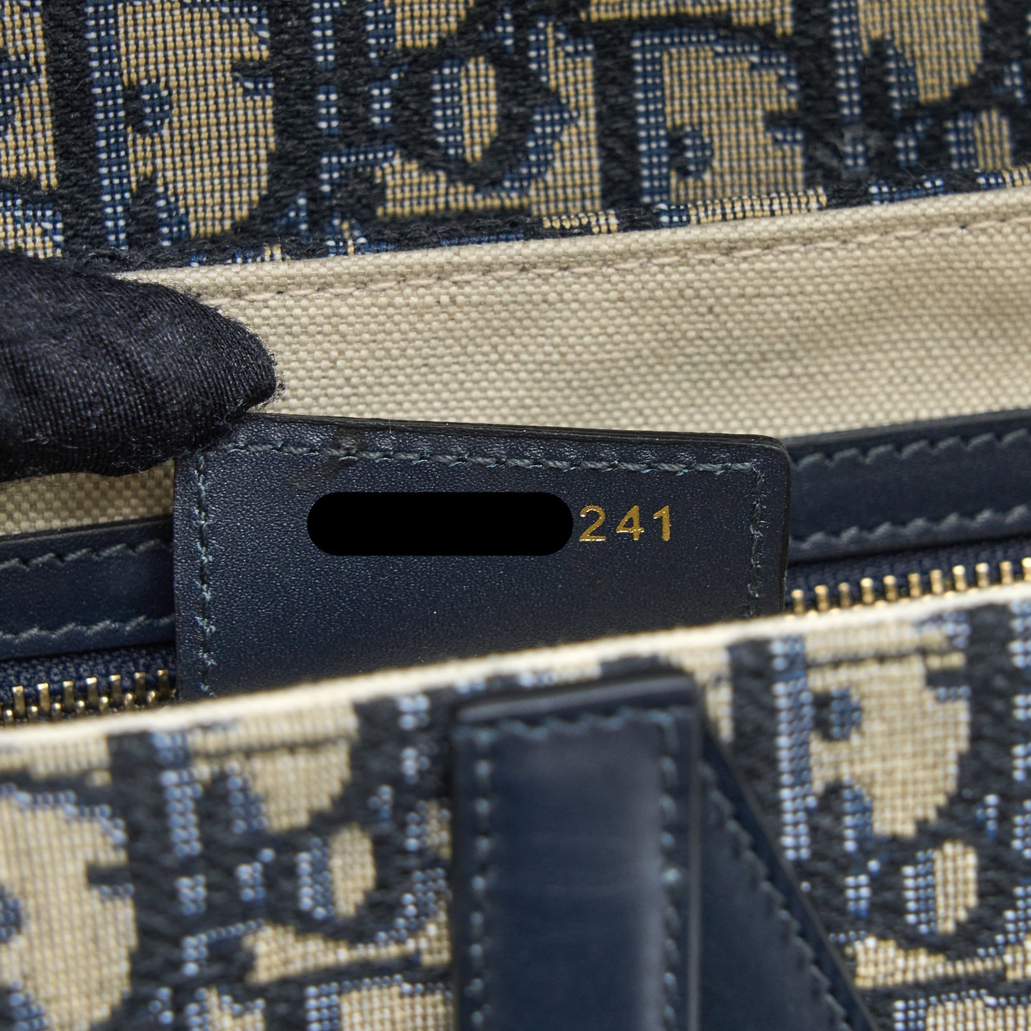 dior-medium-dior-saddle-bag-blue-dior-oblique-jacquard-ghw