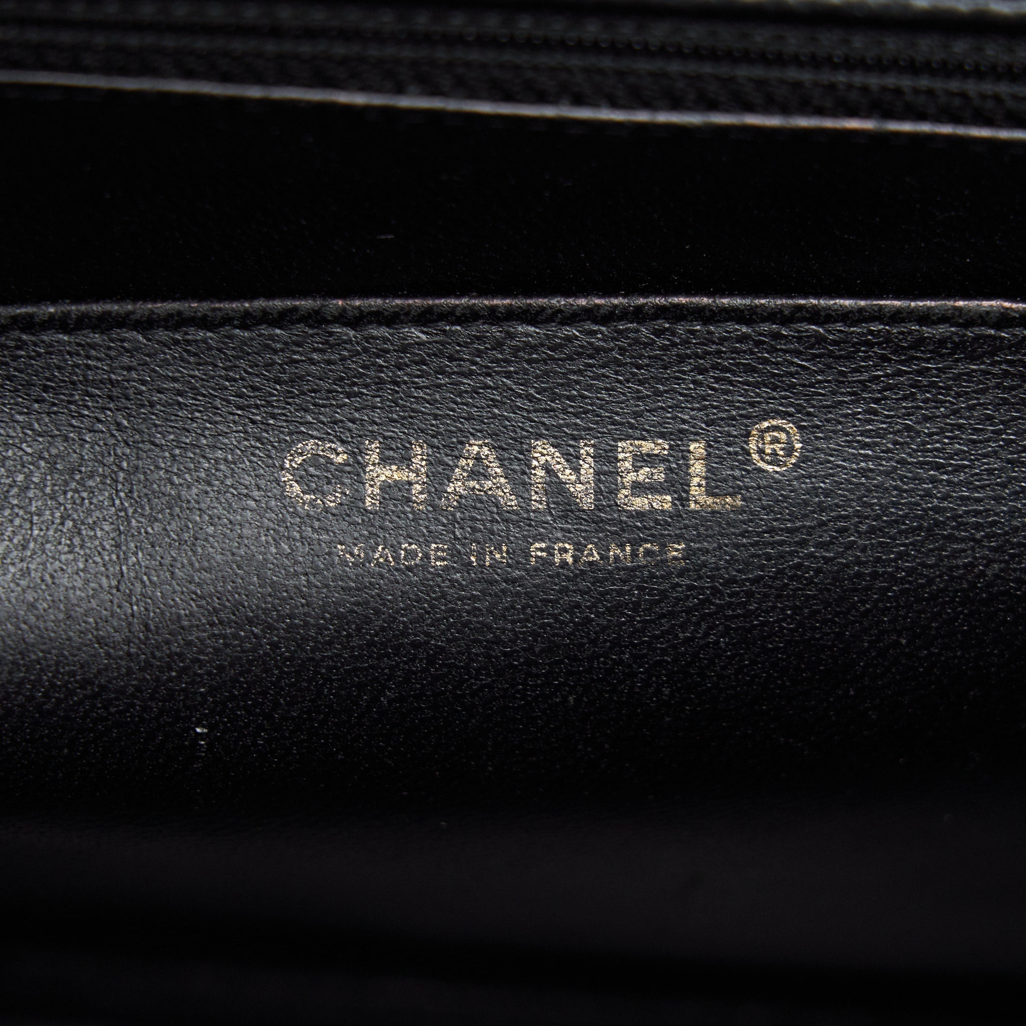 chanel-jumbo-single-flap-caviar-black-ghw