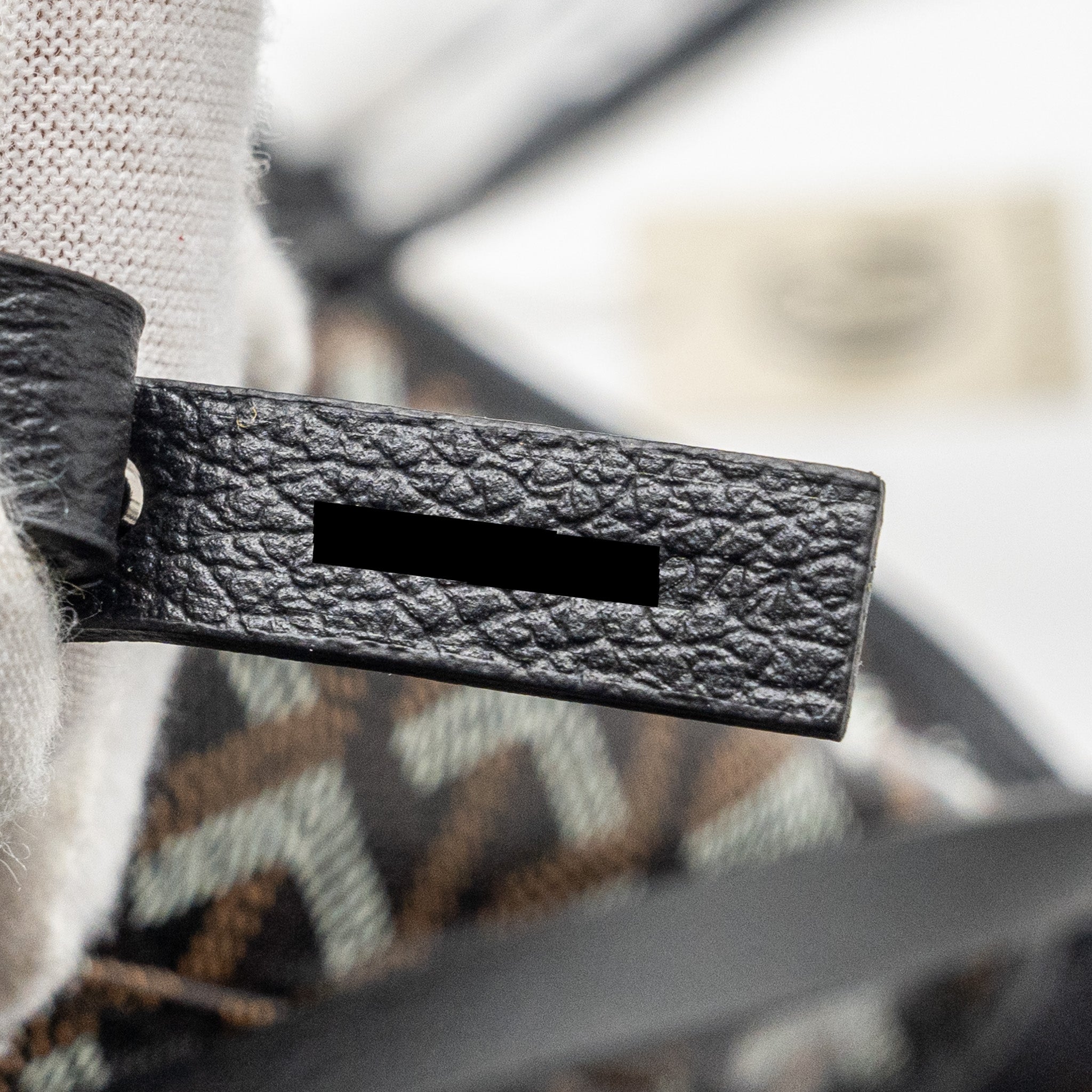 goyard-saint-louis-pm-tote-bag-goyardline-canvas-black-shw
