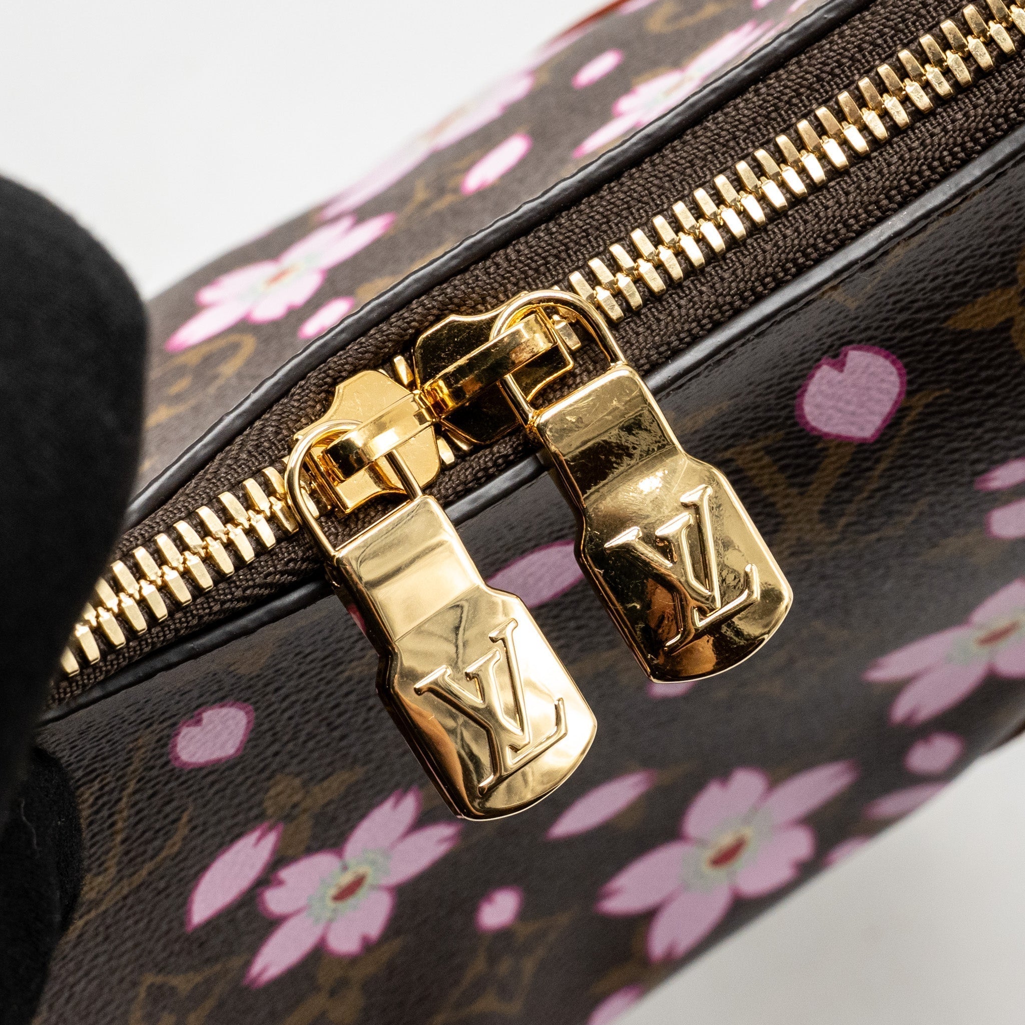 lv-pink-brown