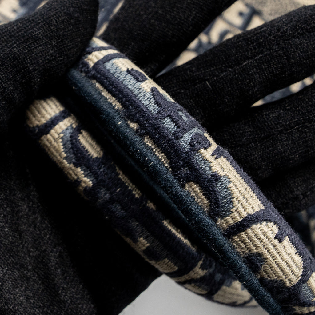 dior-large-book-tote-ecru-and-blue-dior-oblique-embroidery