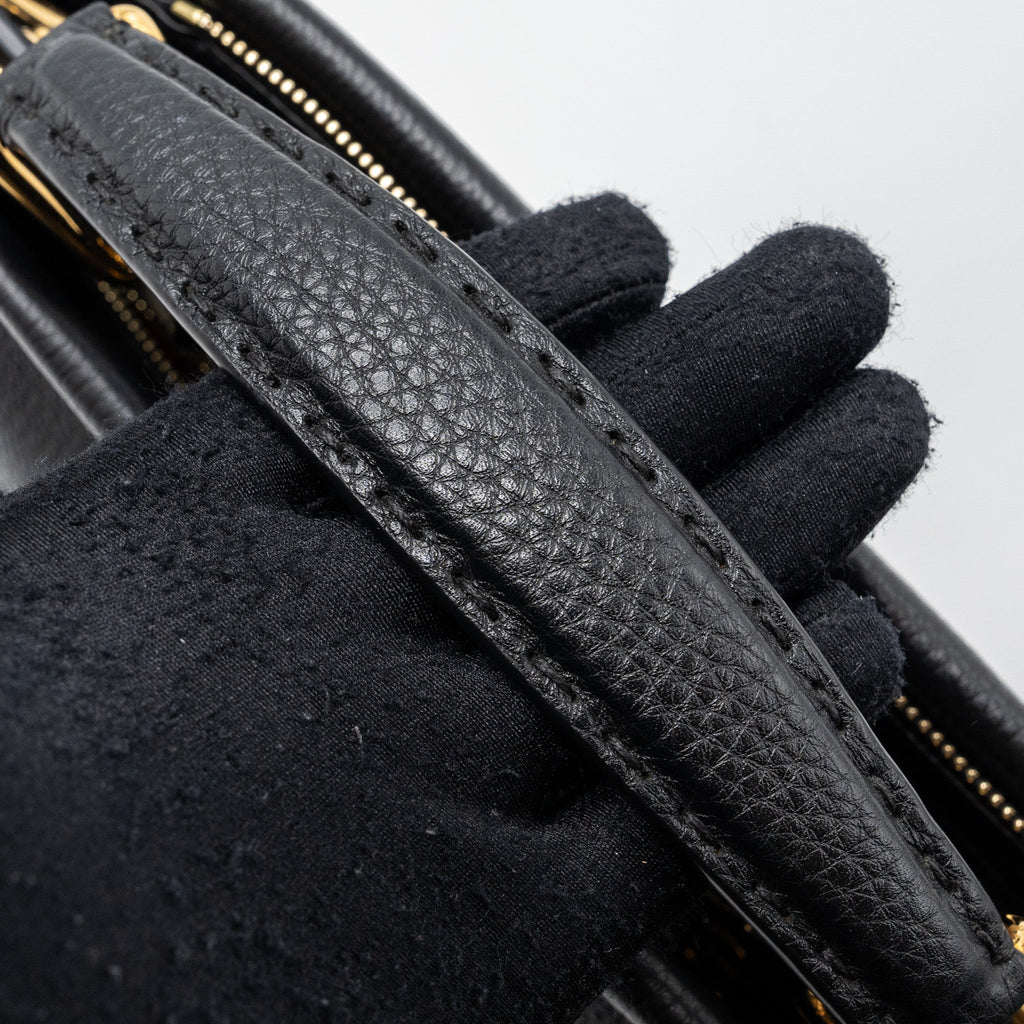 fendi-peekaboo-fit-mini-selleria-bag-with-topstiching-leather-black-ghw-copy