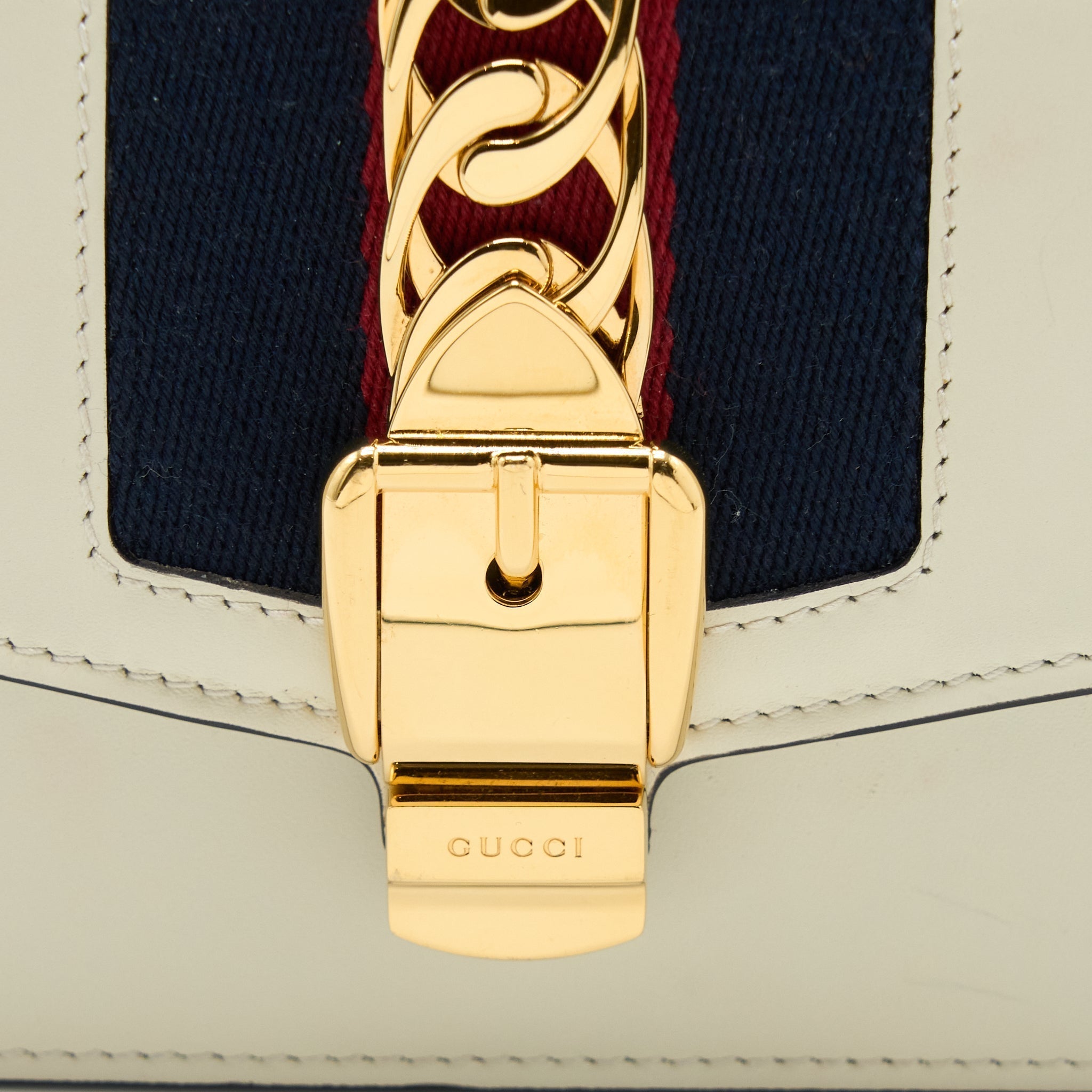 gucci-sylvie-mini-chain-bag-calfskin-white-ghw