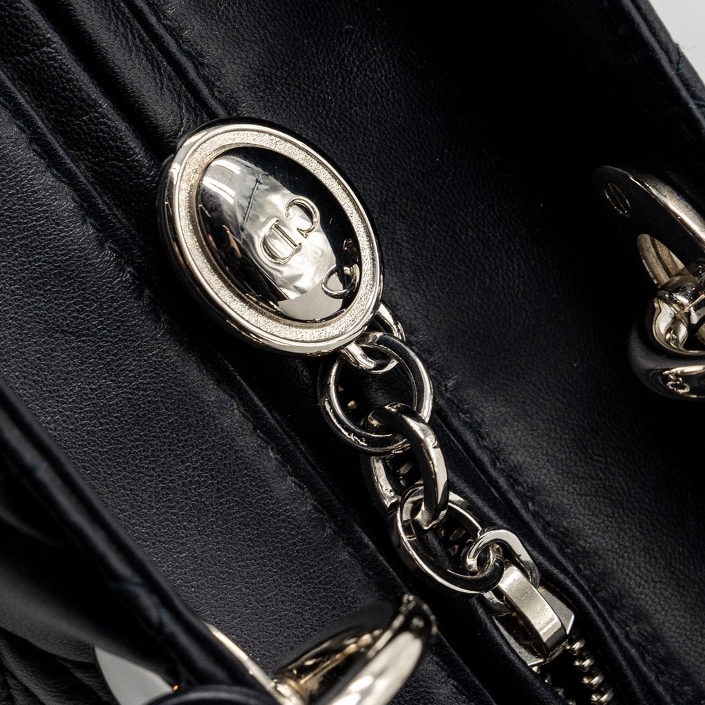 dior-medium-lady-dior-lambskin-black-shw-2