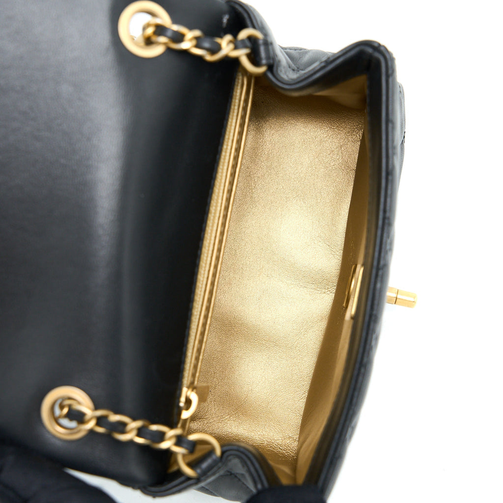 chanel-pearl-crush-mini-square-lambskin-black-brushed-ghw-microchip-1