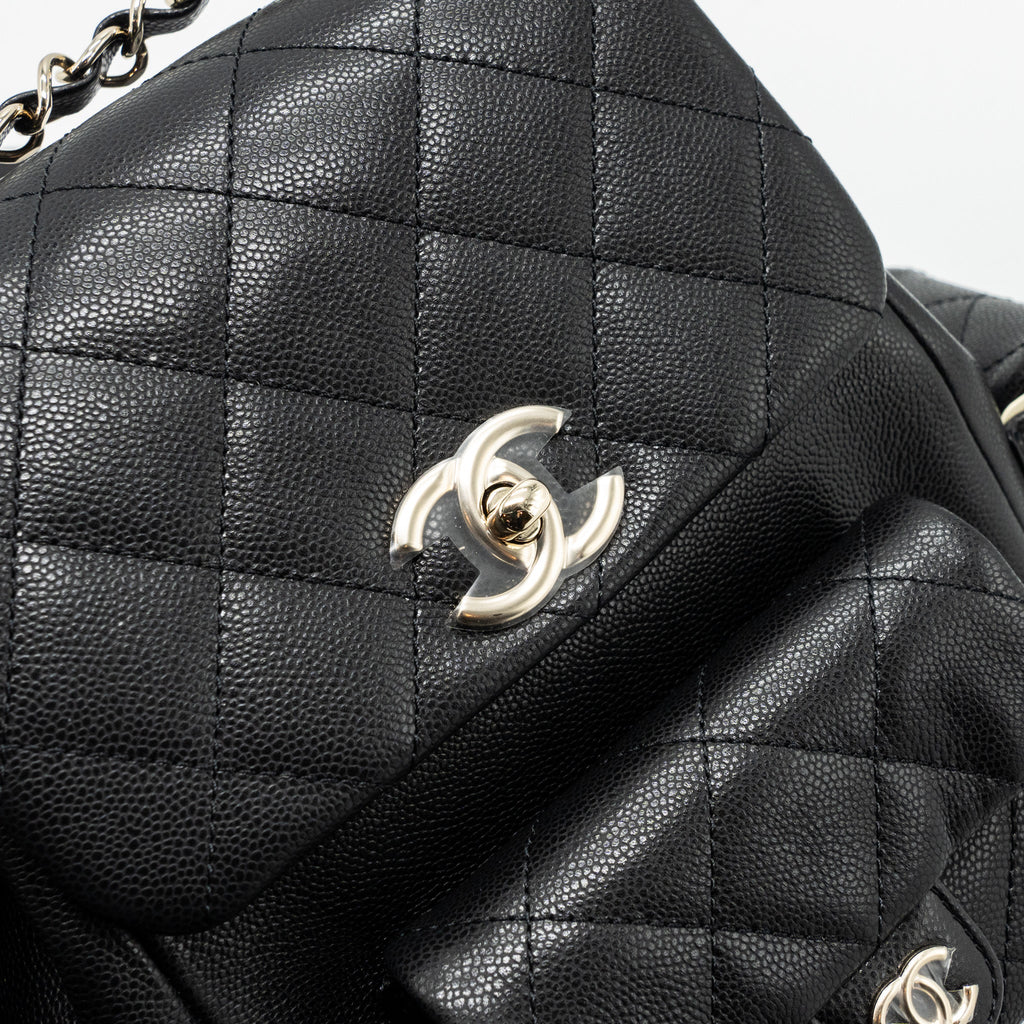 chanel-23k-triple-pocket-backpack-caviar-black-lghwmicrochip