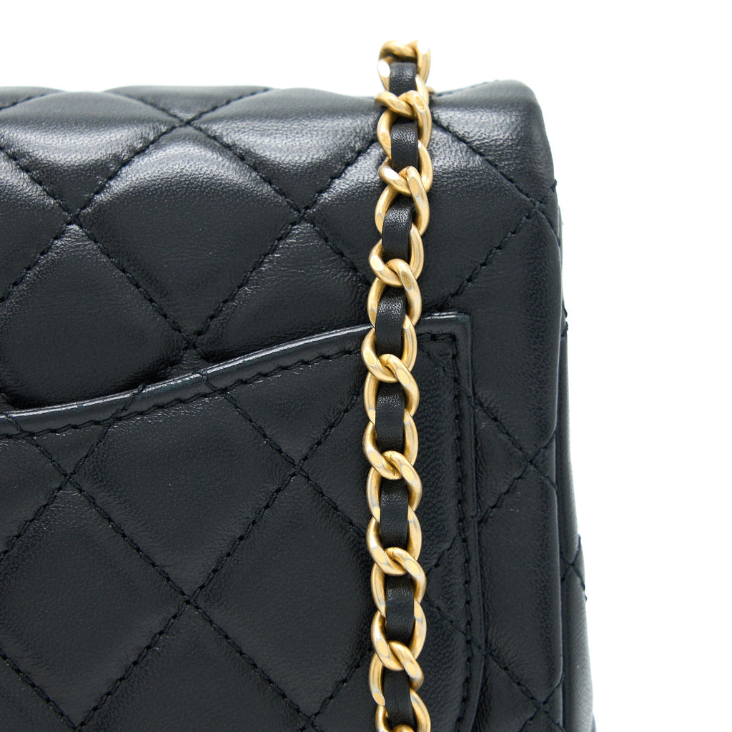 chanel-pearl-crush-mini-square-lambskin-black-brushed-ghw-microchip-1