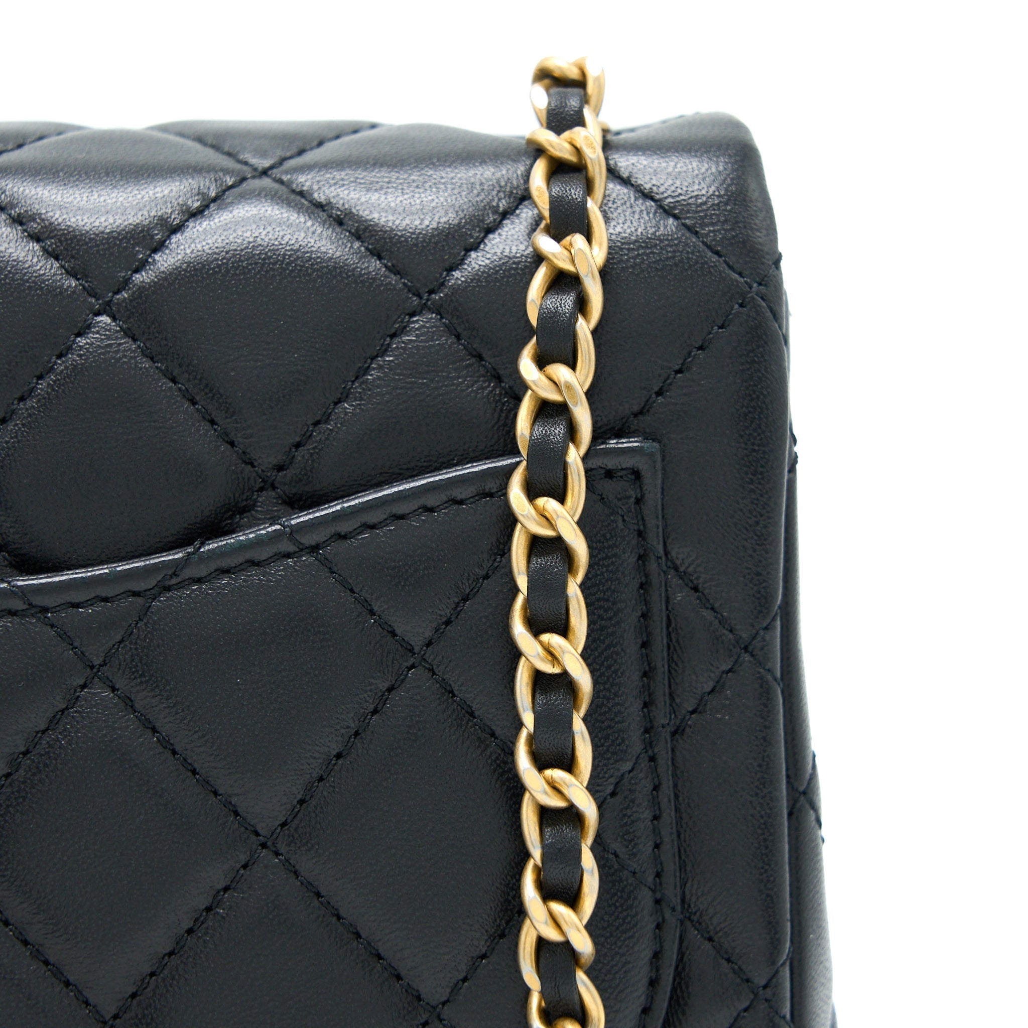 chanel-pearl-crush-mini-square-lambskin-black-brushed-ghw-microchip-1