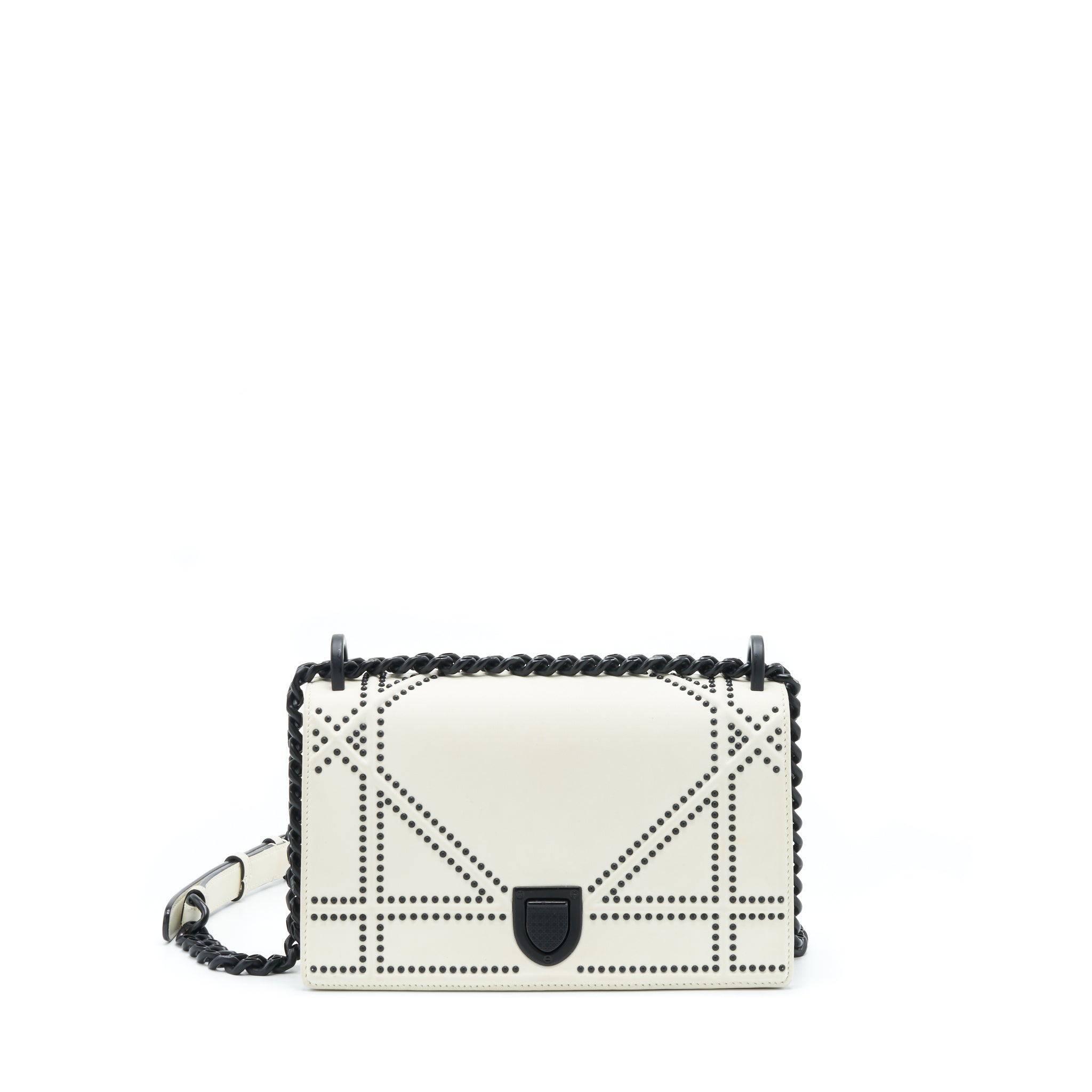 dior-small-studded-diorama-white-with-black-hardware