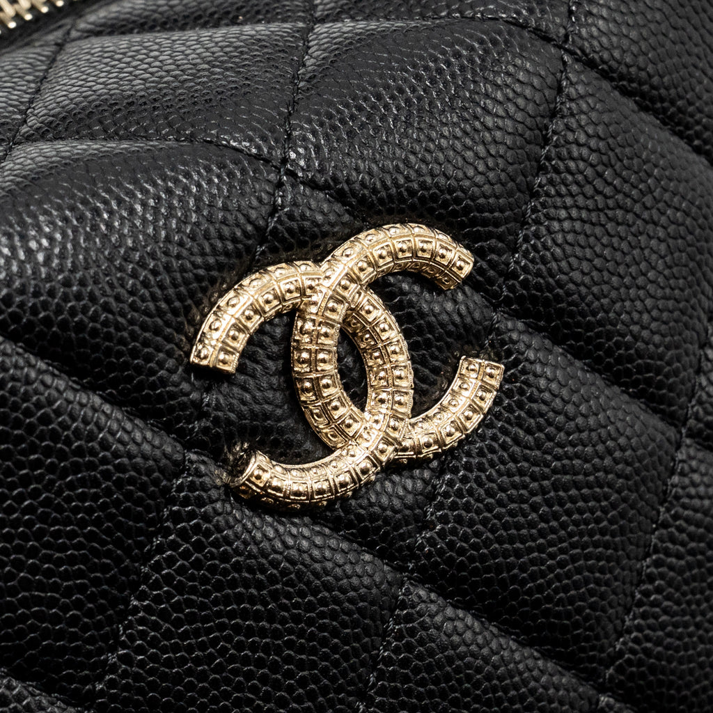 chanel-25c-detail-logo-quilted-hobo-bag-caviar-black-ghw-microchip-copy