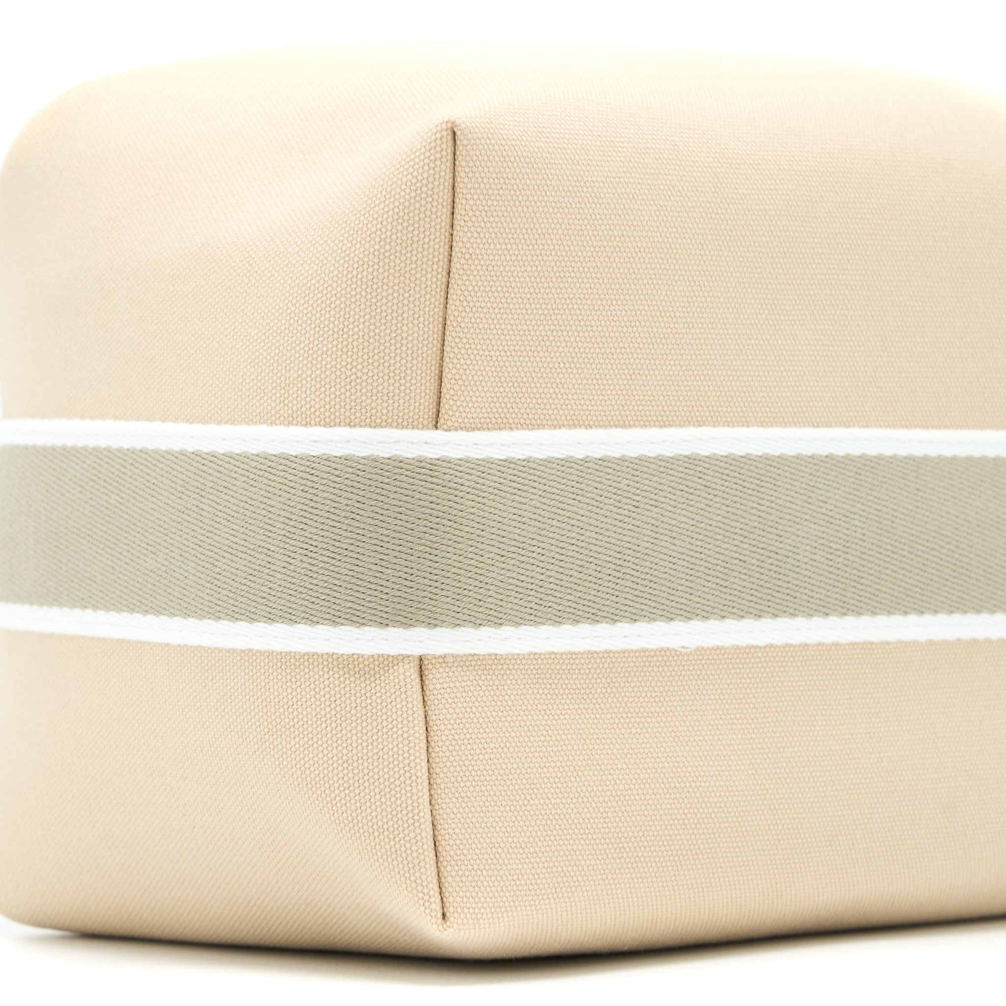 hermes-trousse-de-toilette-large-model-bride-a-brac-naturel