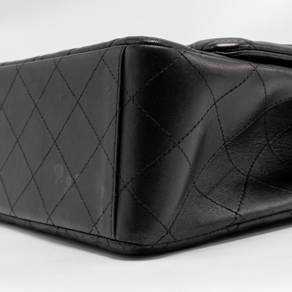 chanel-maxi-classic-double-flap-bag-lambskin-ghw-1