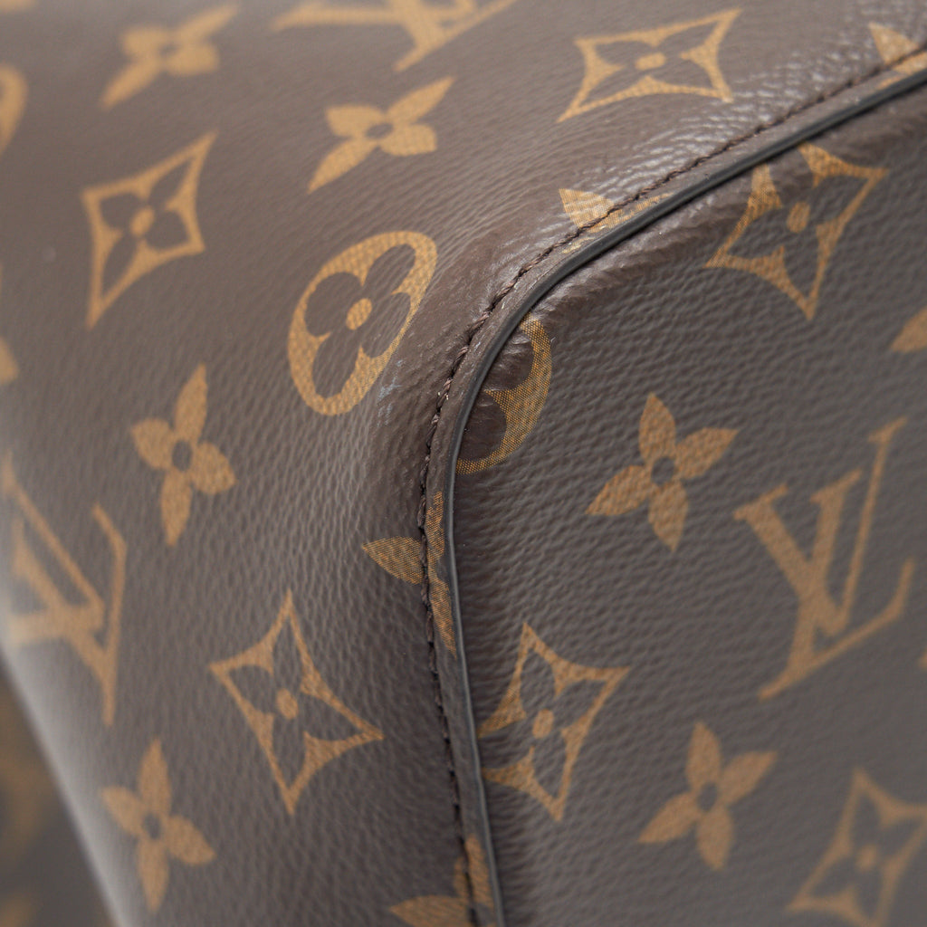louis-vuitton-neo-noe-monogram-canvas-black-2